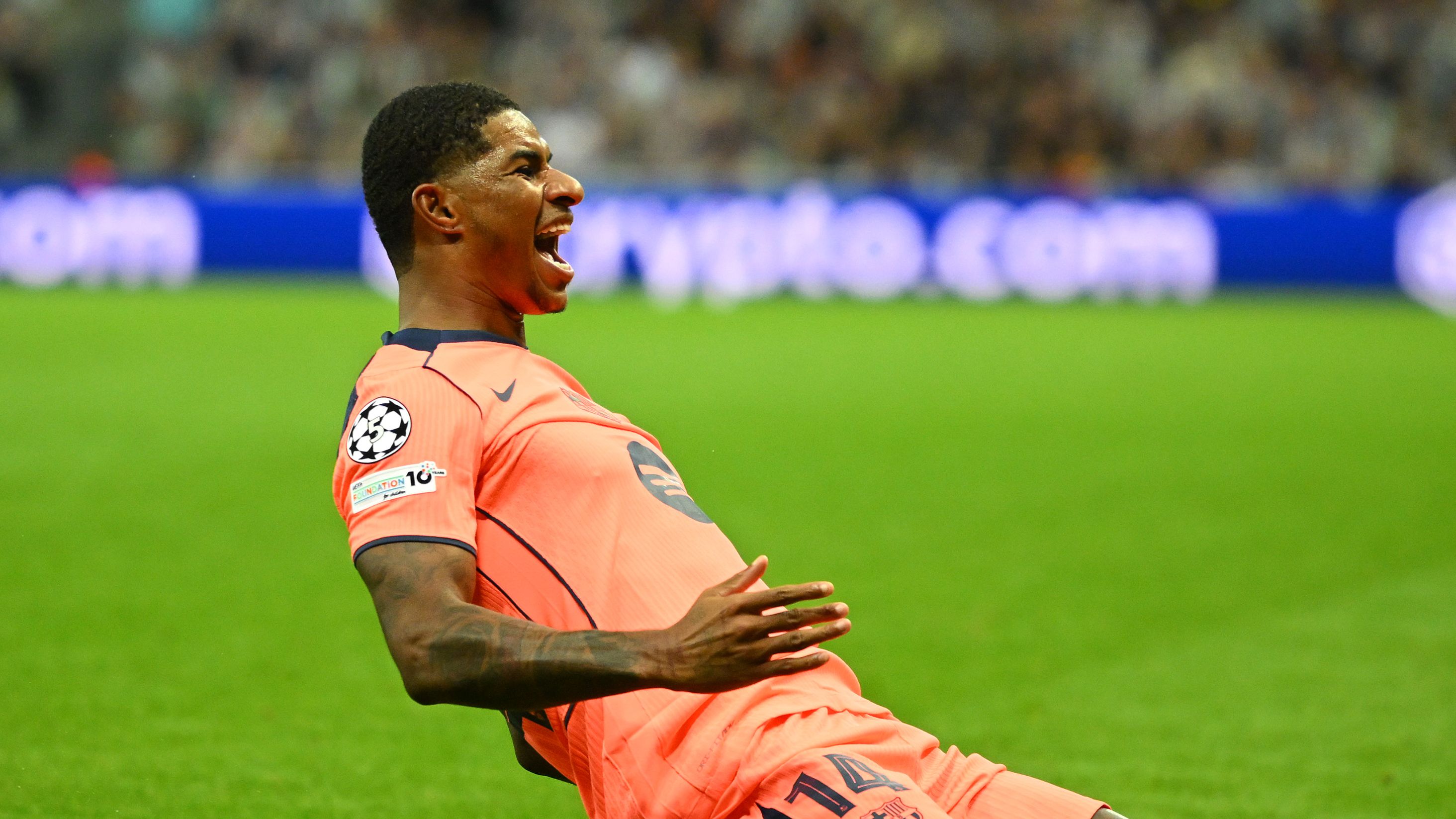 Newcastle United FC v FC Barcelona - UEFA Champions League 2025/26 League Phase MD1