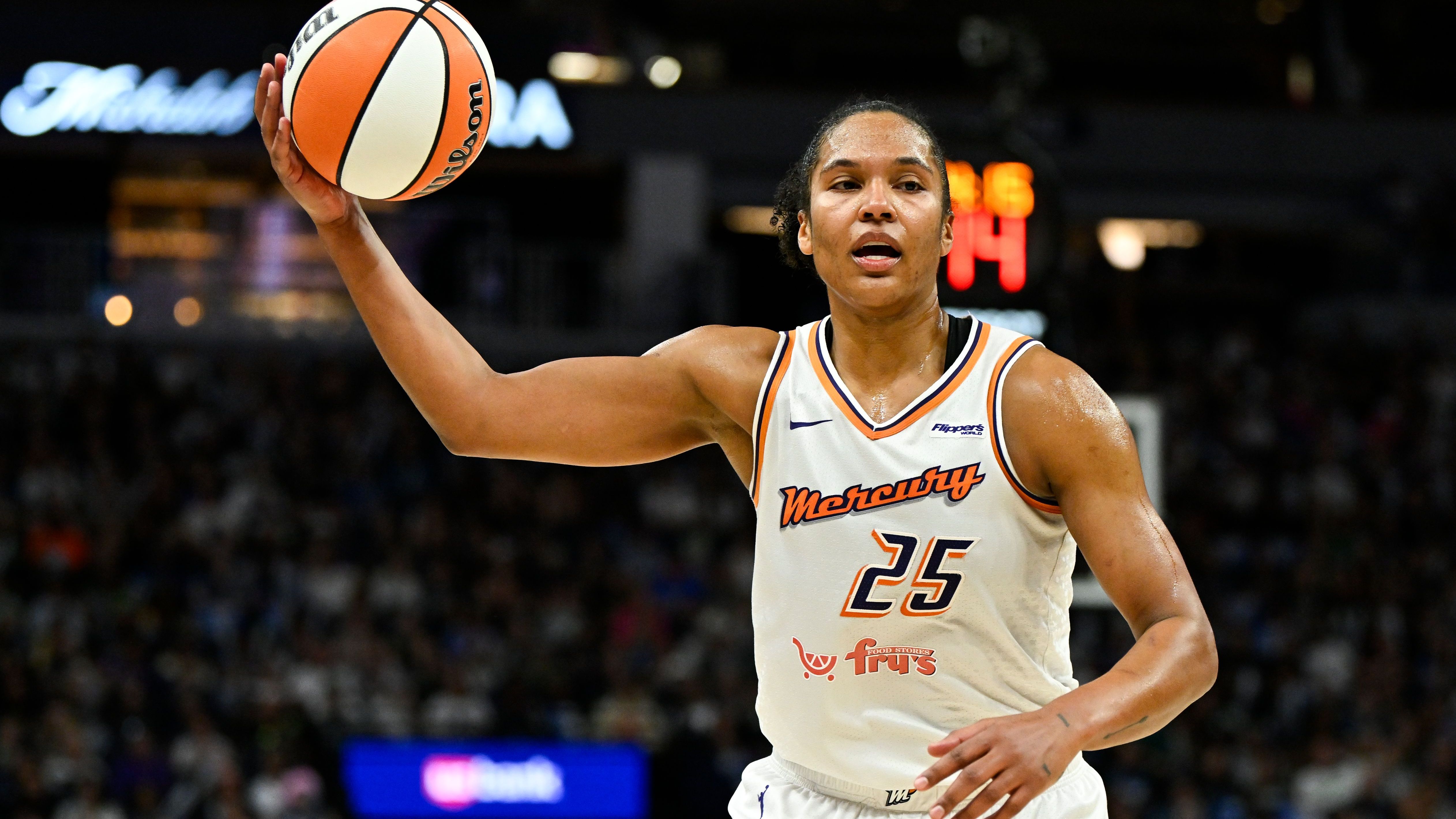 Phoenix Mercury v Minnesota Lynx - Game One