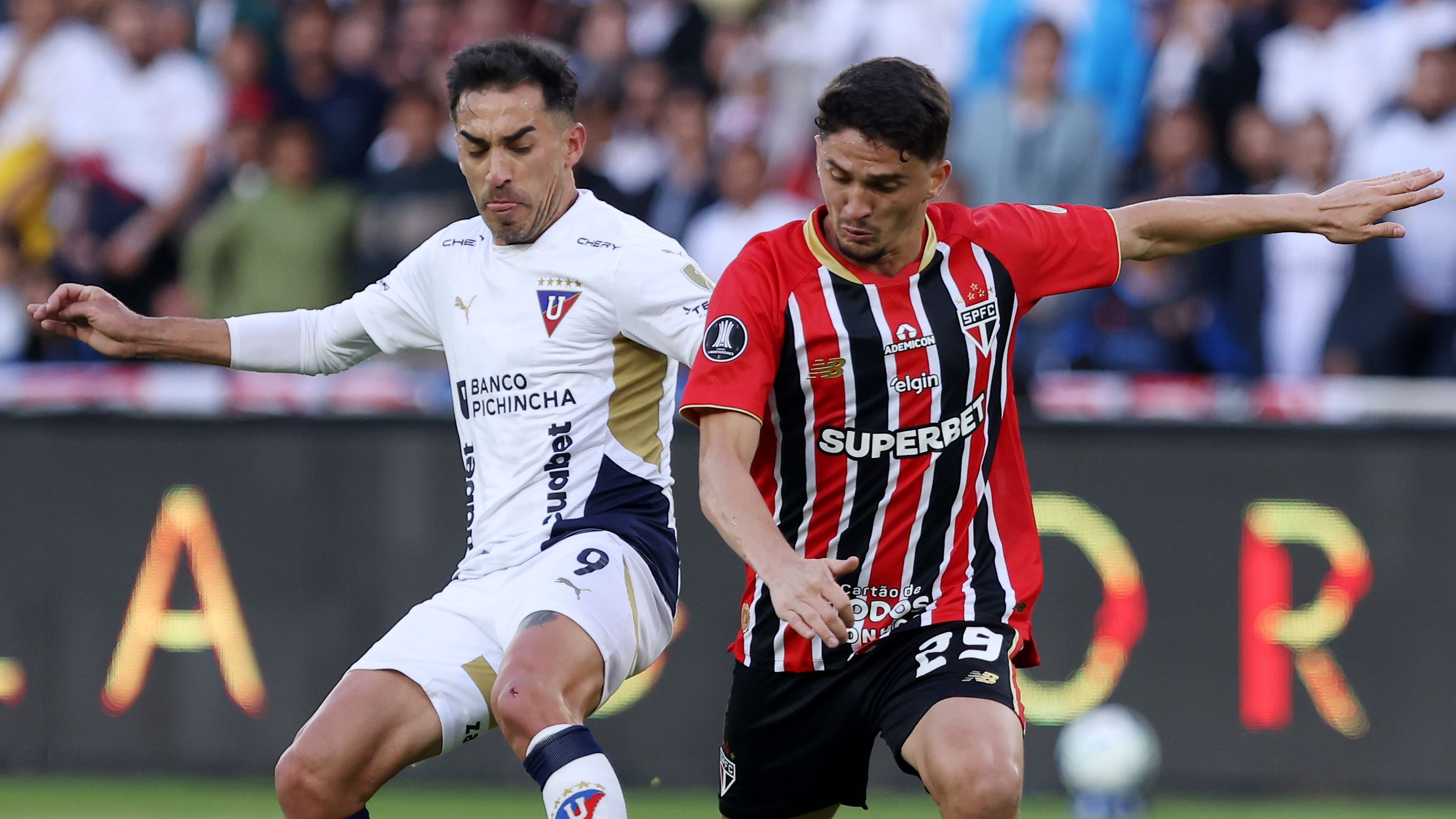 LDU Quito v Sao Paulo - Copa CONMEBOL Libertadores 2025