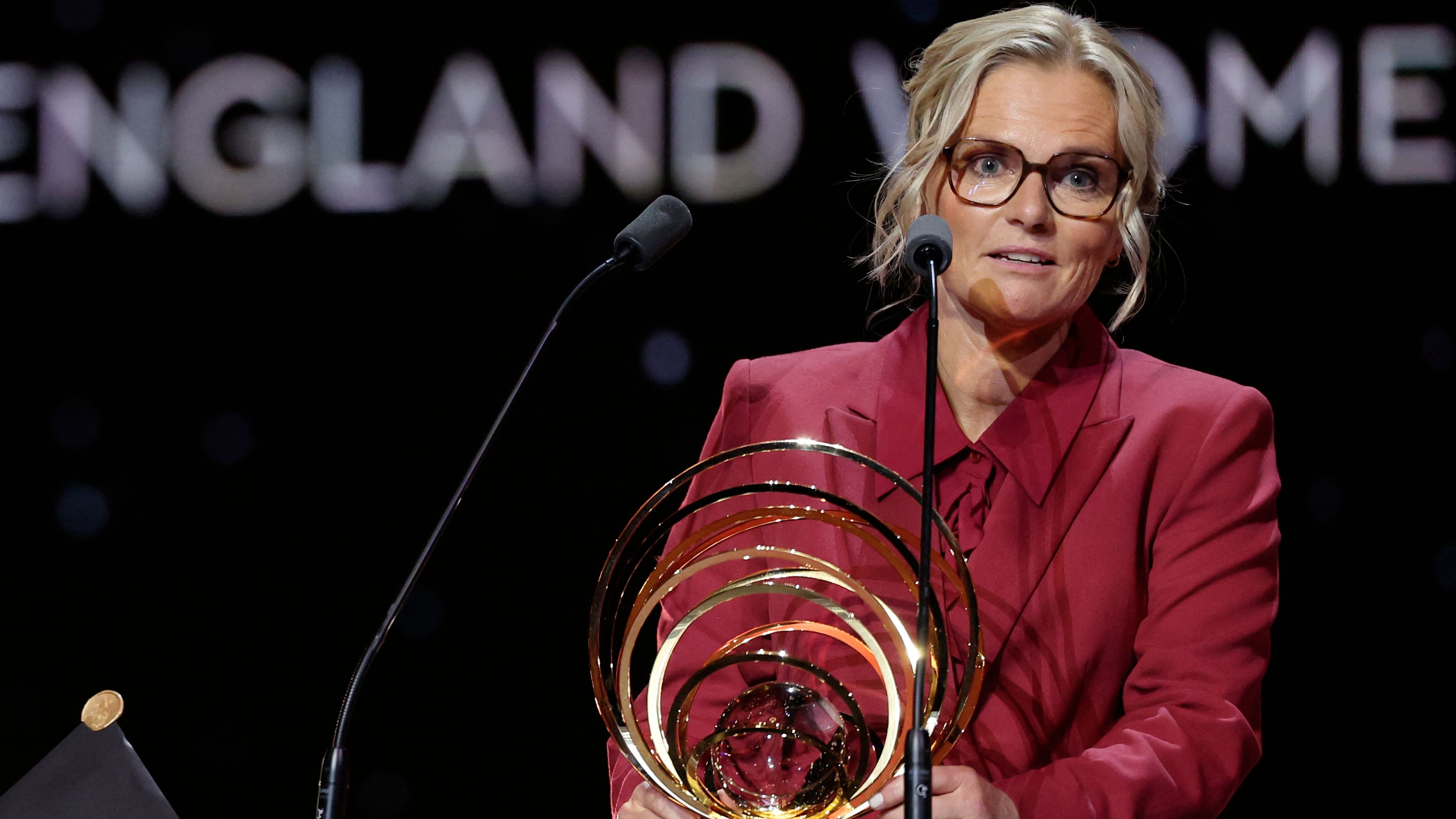 FBL-AWARD-BALLON D'OR-2025