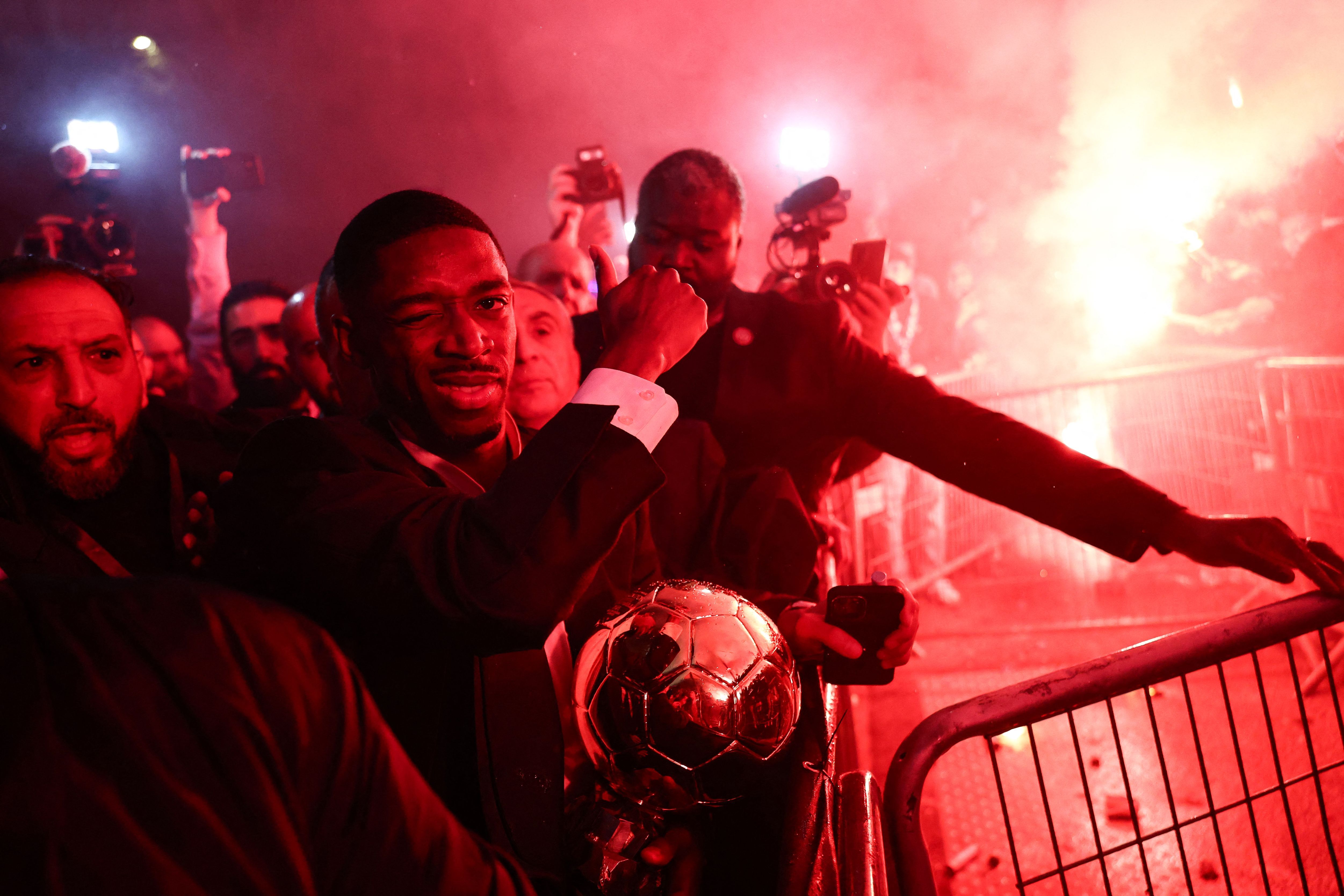 TOPSHOT-FBL-AWARD-BALLON D'OR-2025