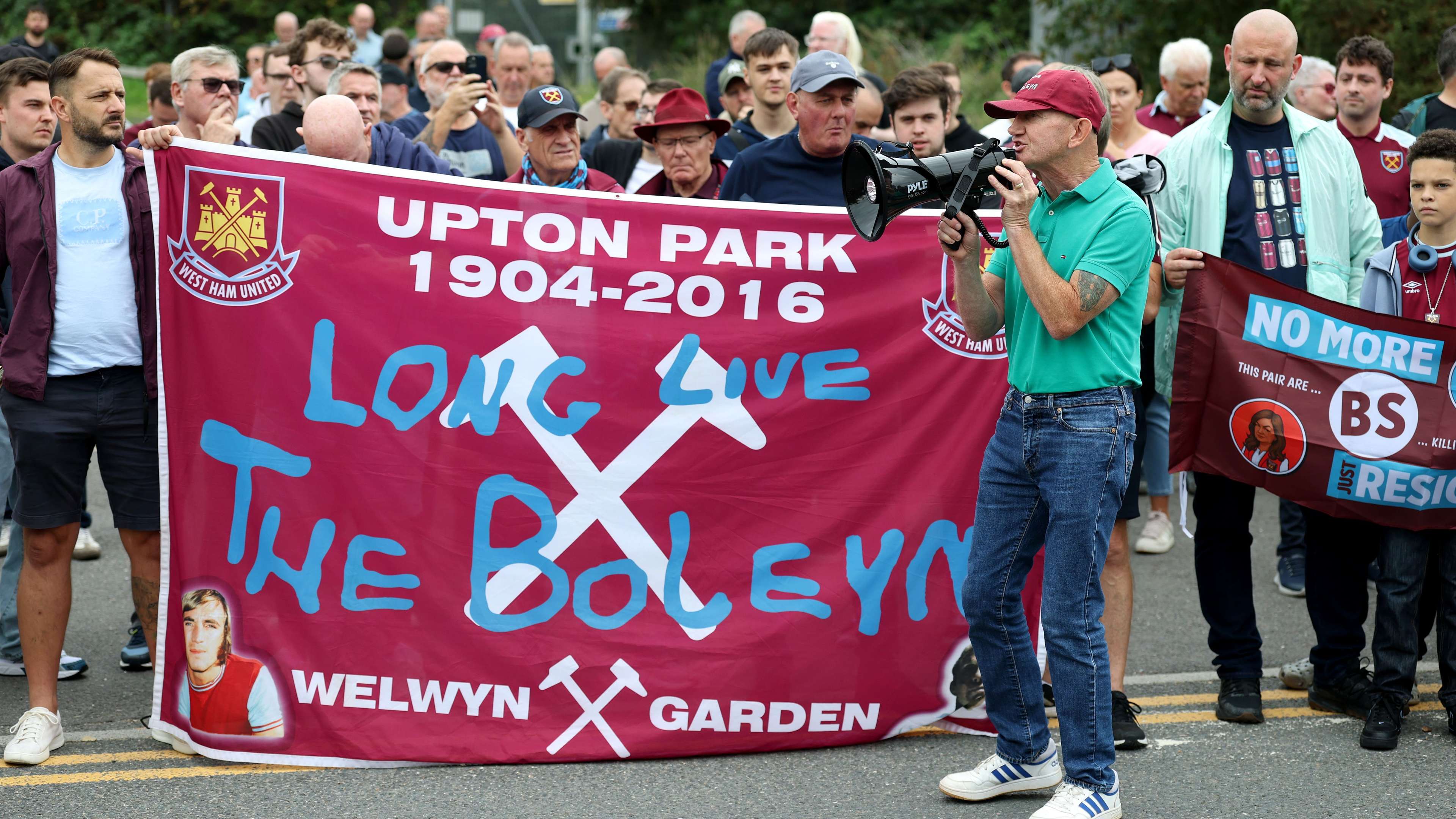 West Ham United v Crystal Palace - Premier League