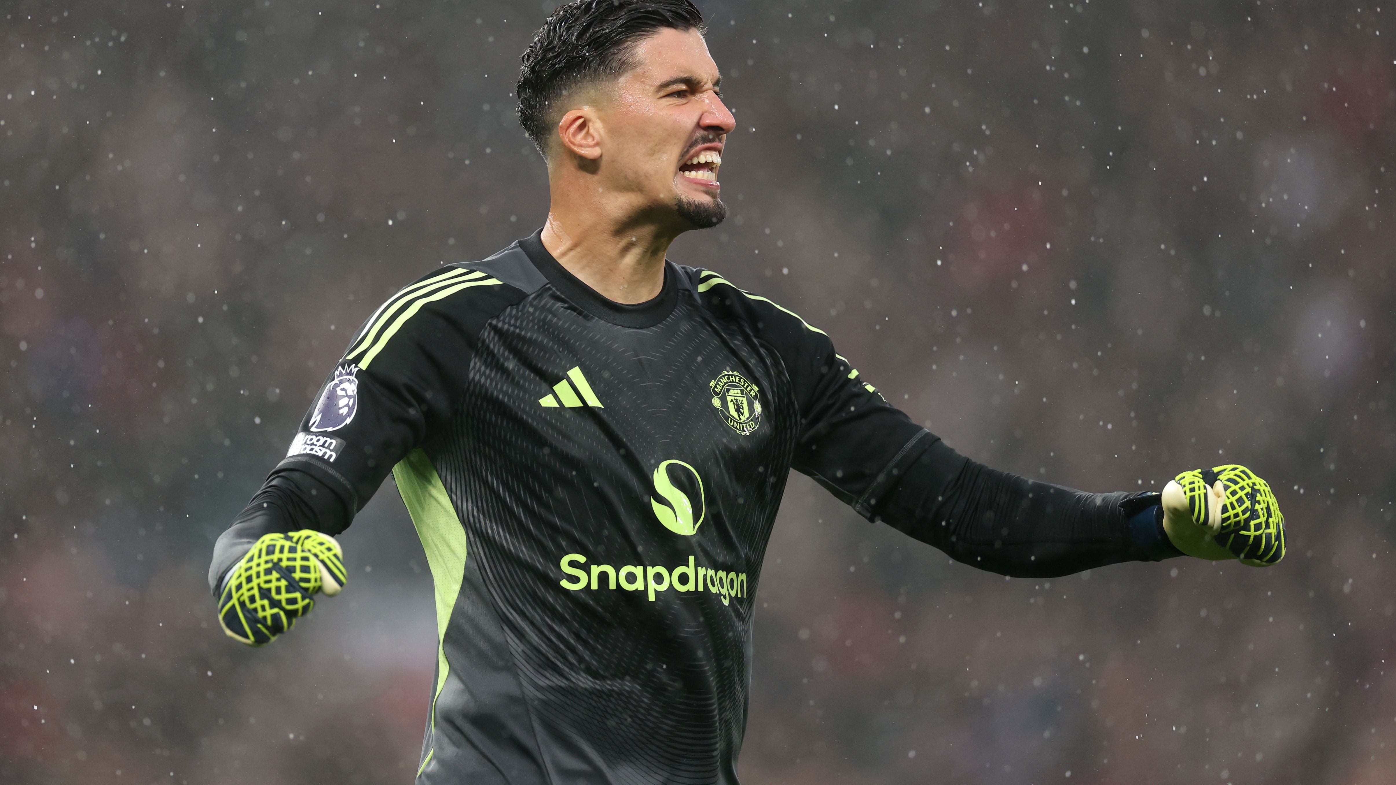 Manchester United v Chelsea - Premier League