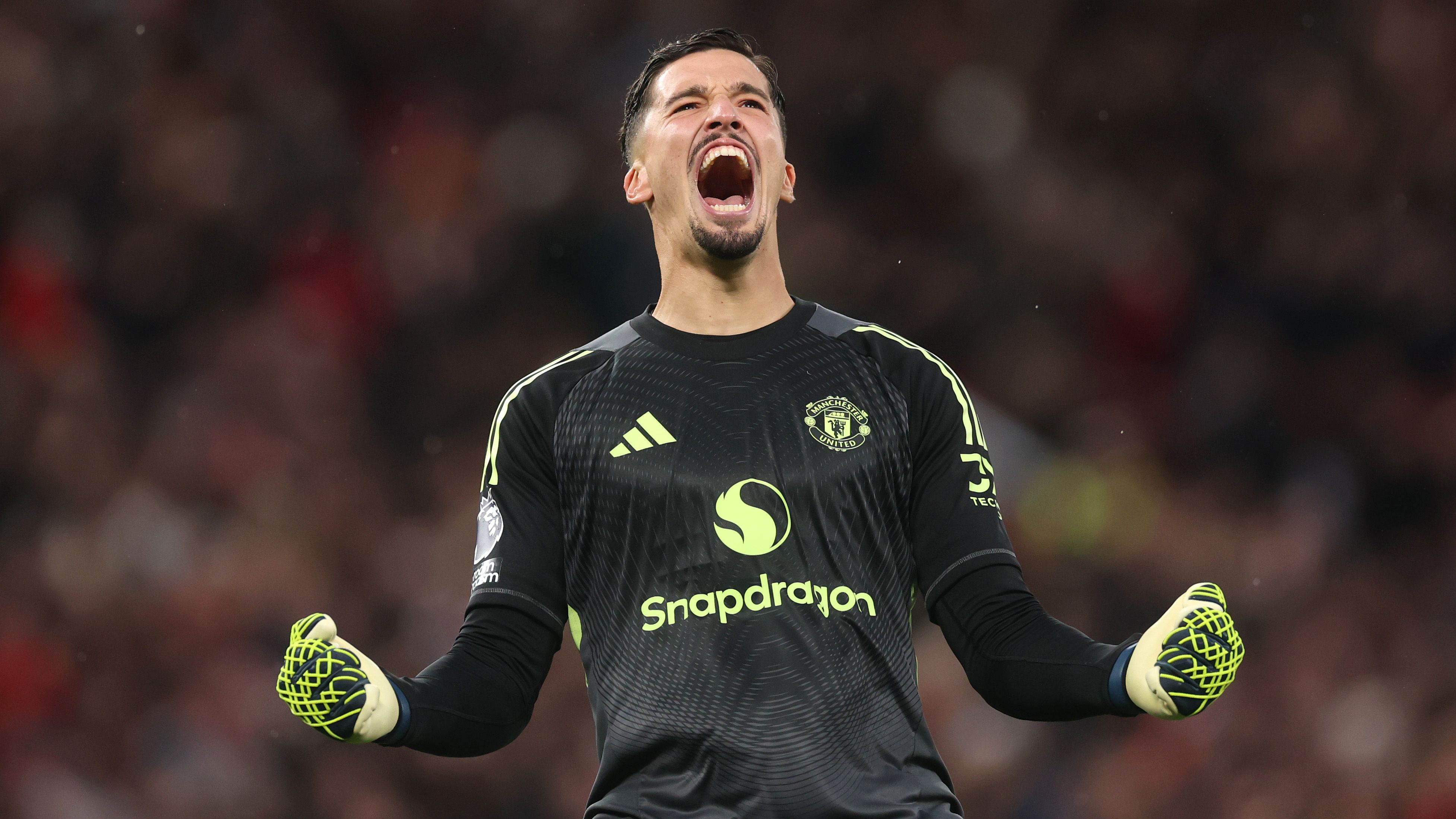 Manchester United v Chelsea - Premier League