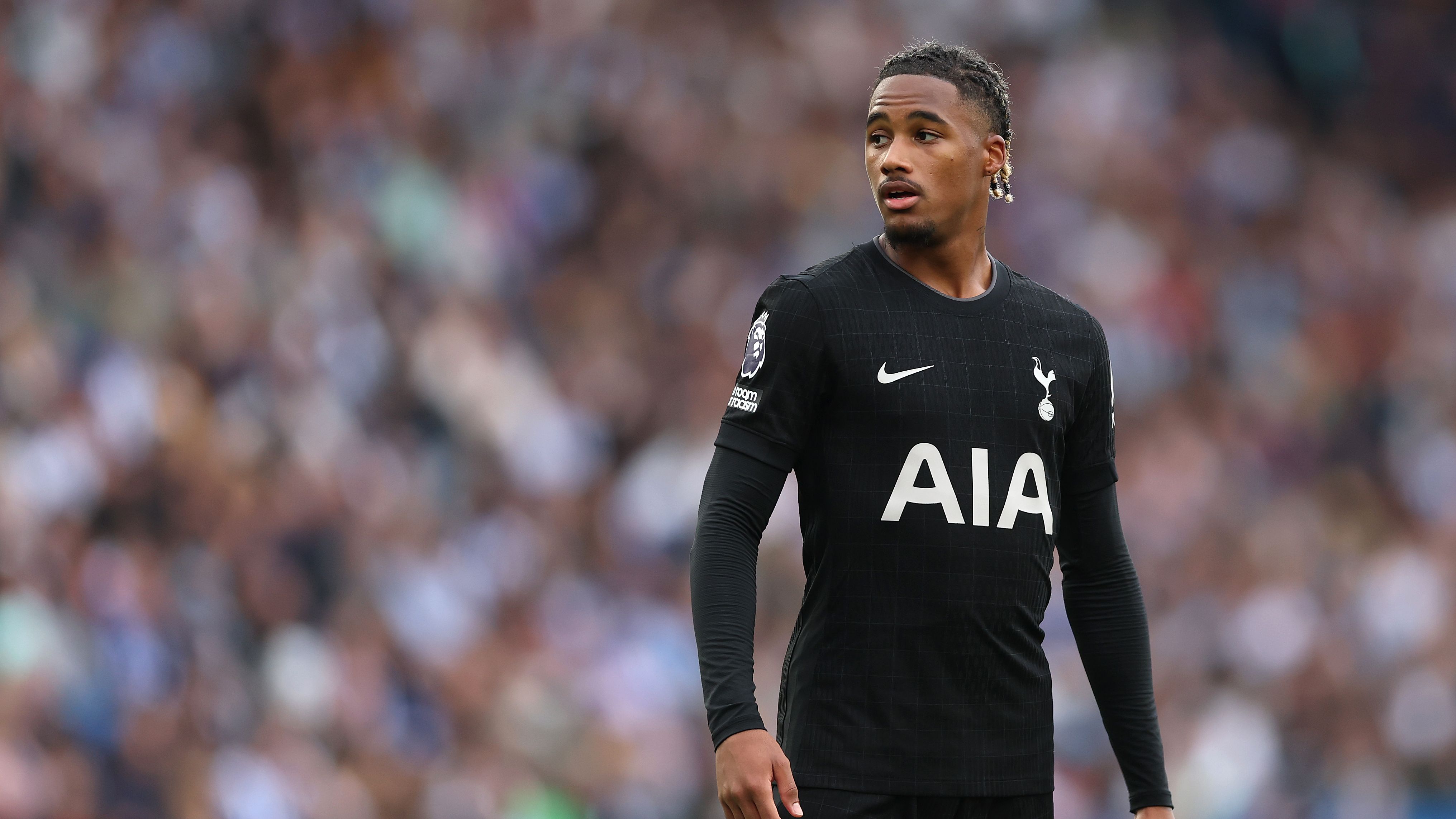 Brighton & Hove Albion v Tottenham Hotspur - Premier League