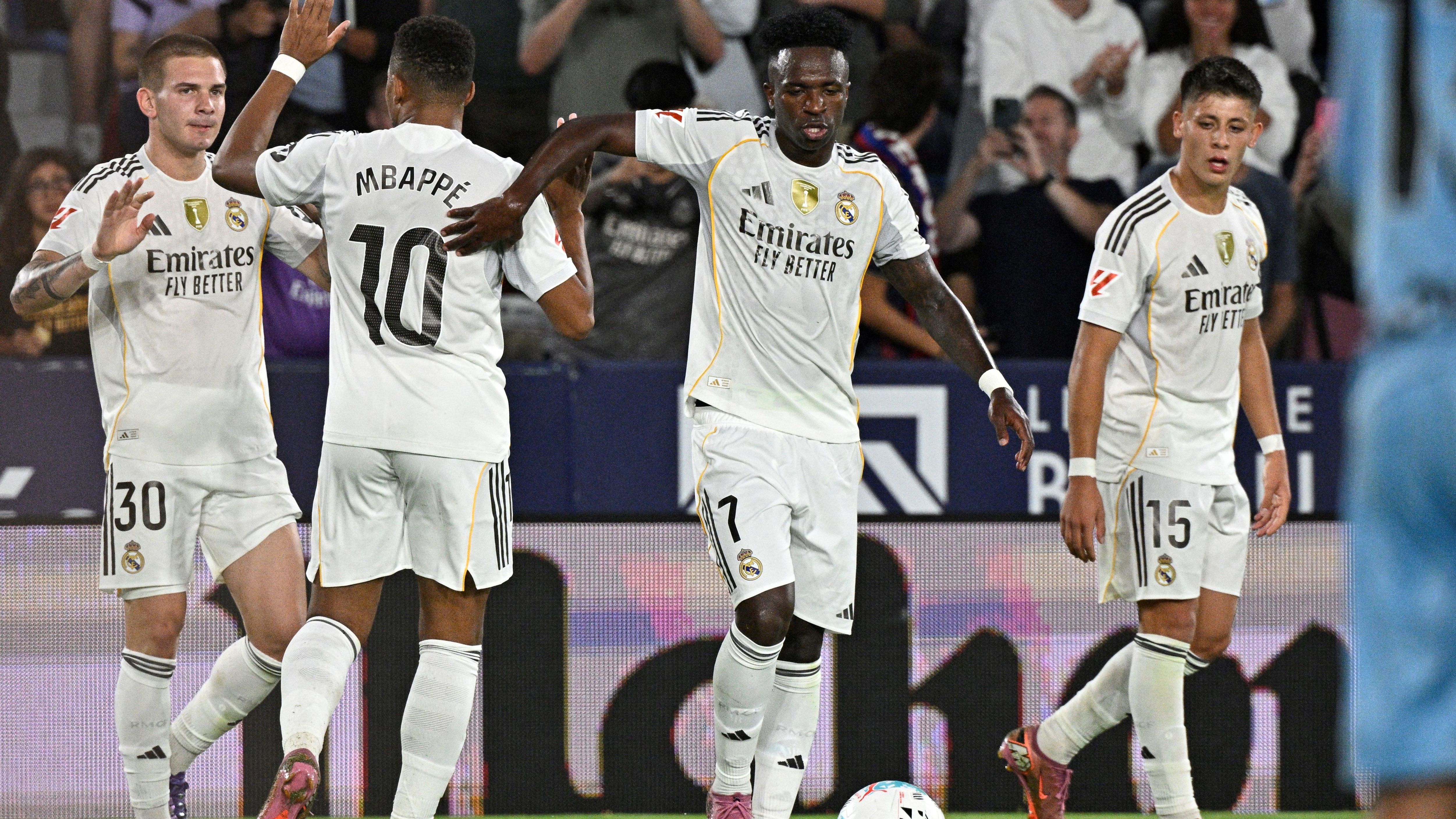 FBL-ESP-LIGA-LEVANTE-REAL MADRID