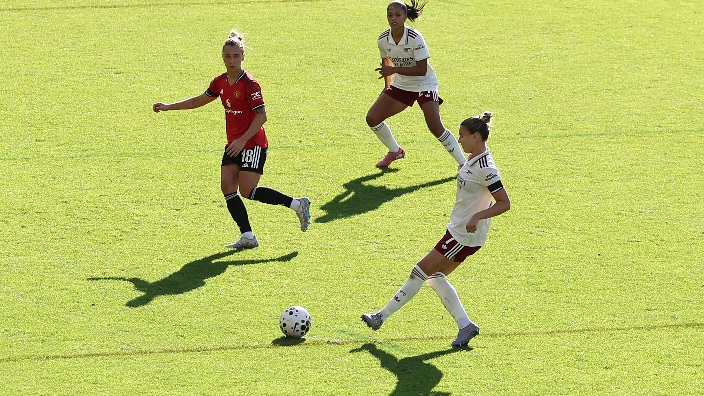 Manchester United v Arsenal - Barclays Women's Super League