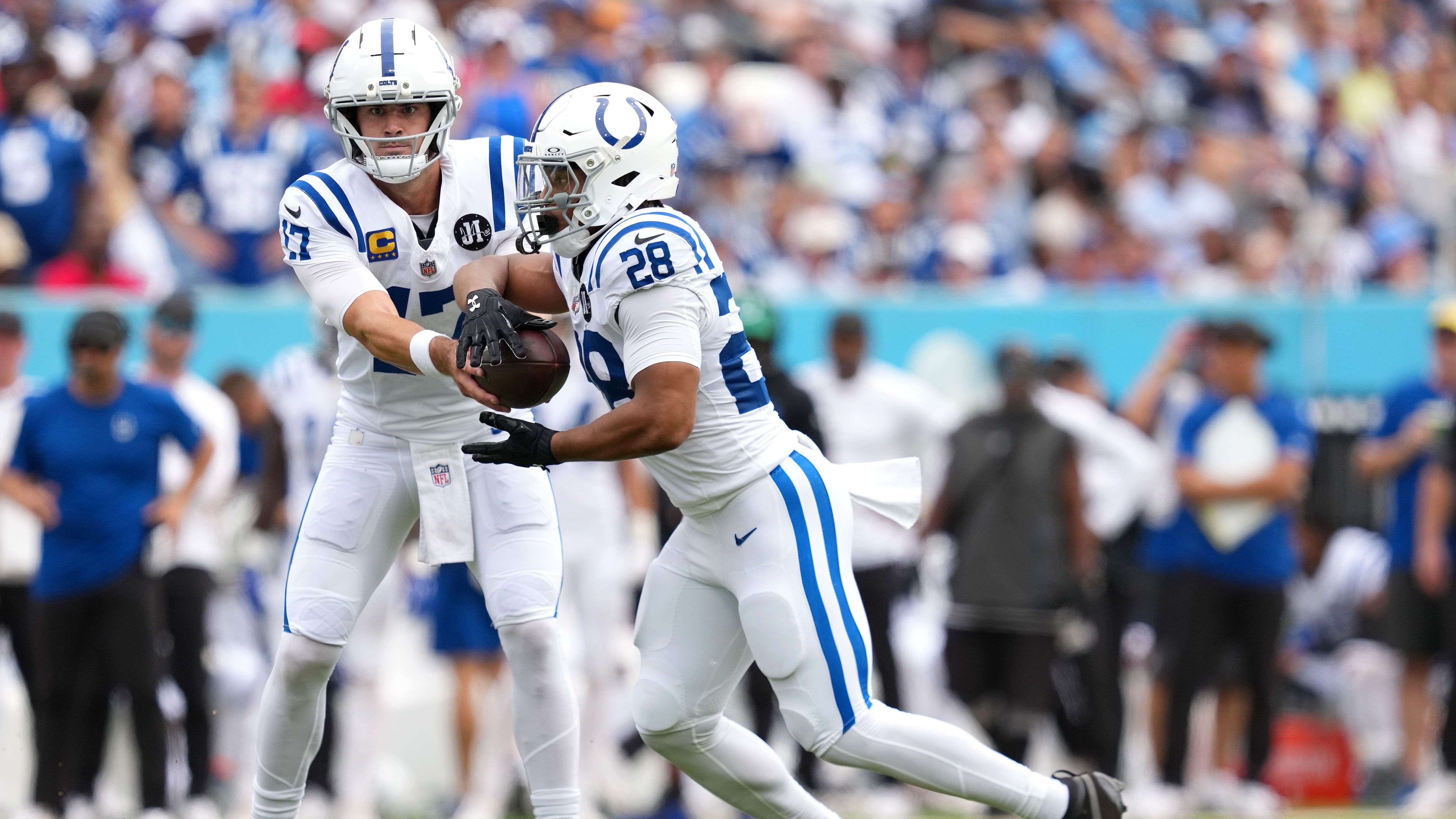 Indianapolis Colts v Tennessee Titans