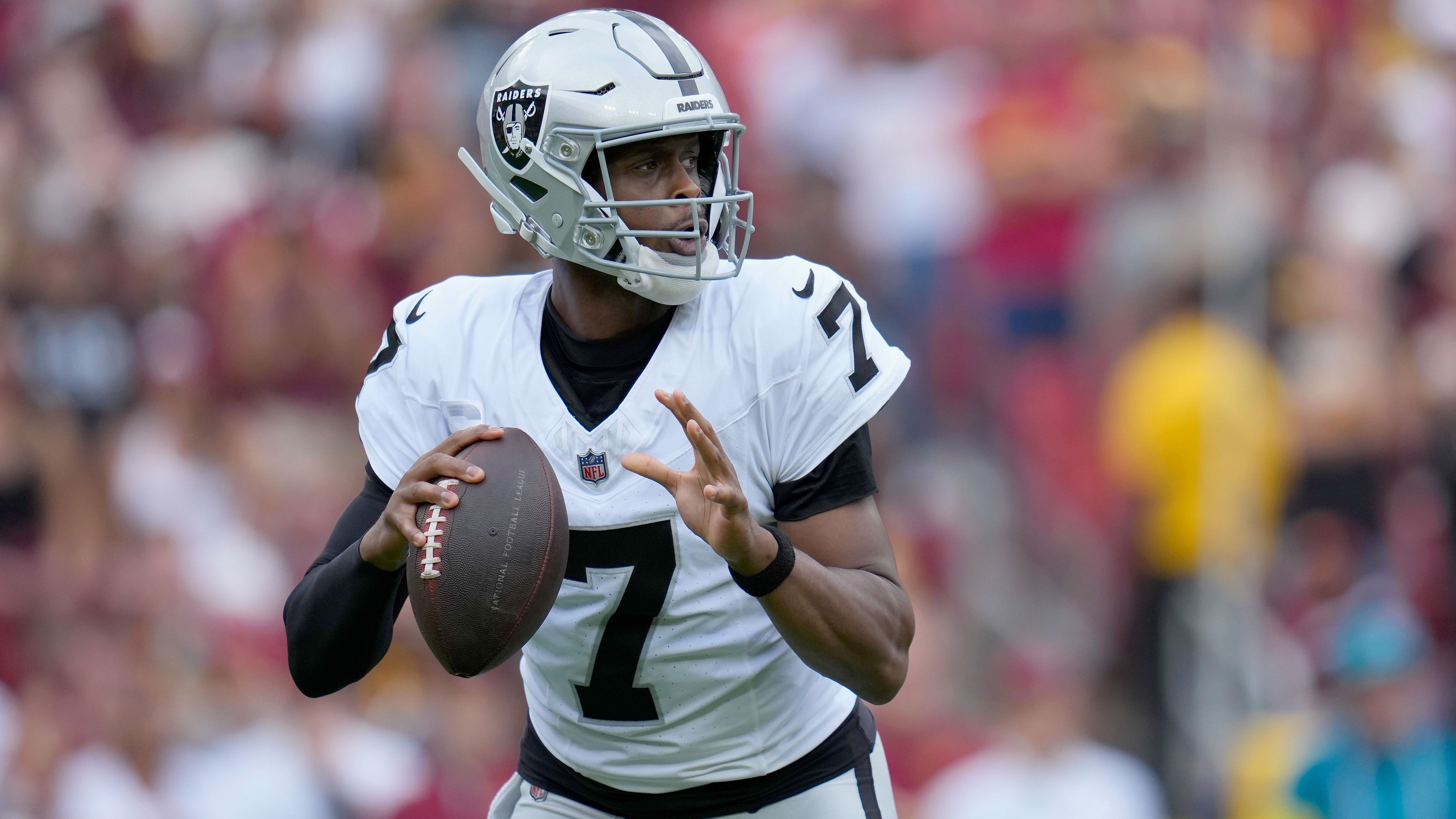 Las Vegas Raiders v Washington Commanders