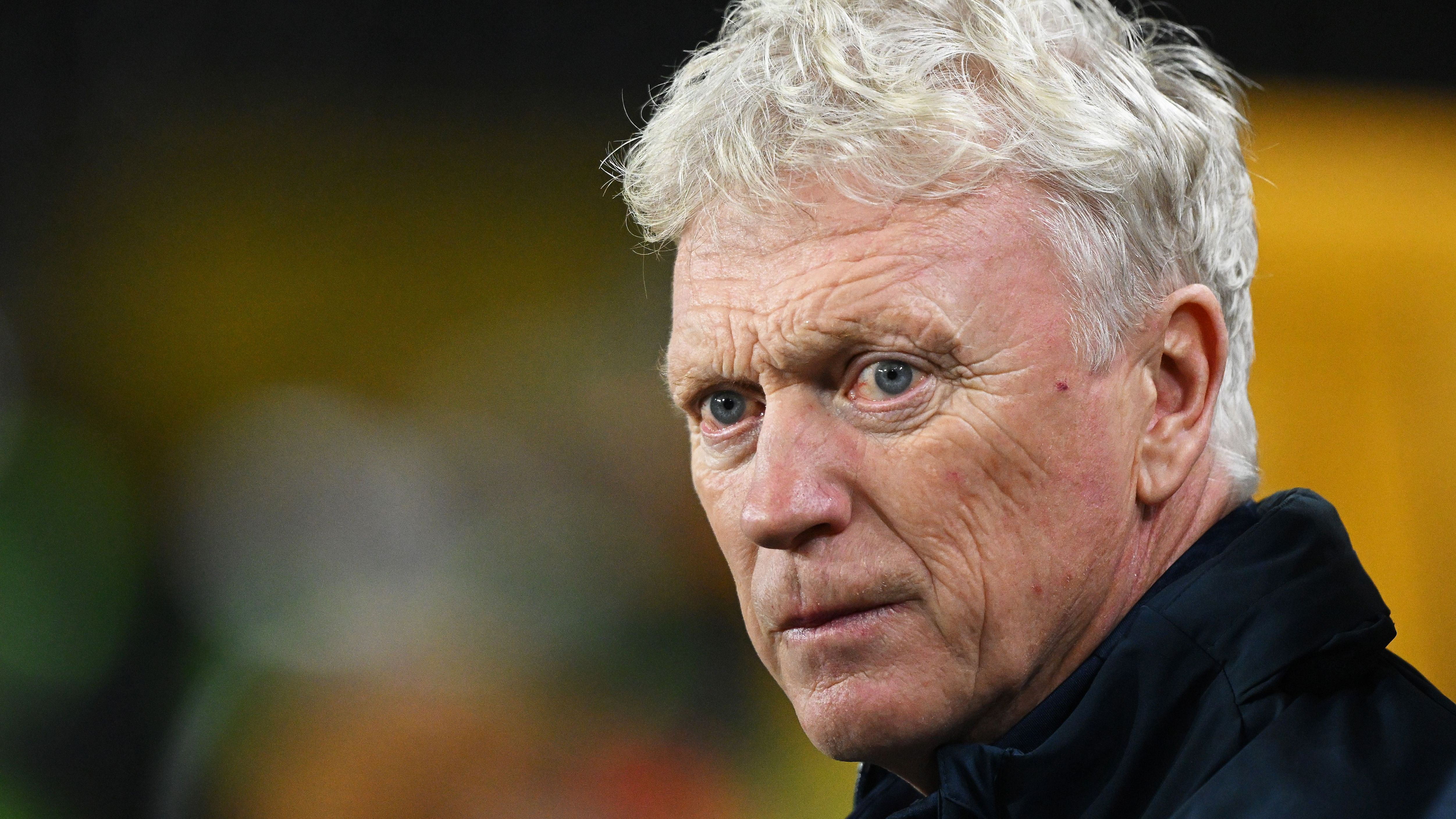 Wolverhampton Wanderers v Everton - Carabao Cup Third Round