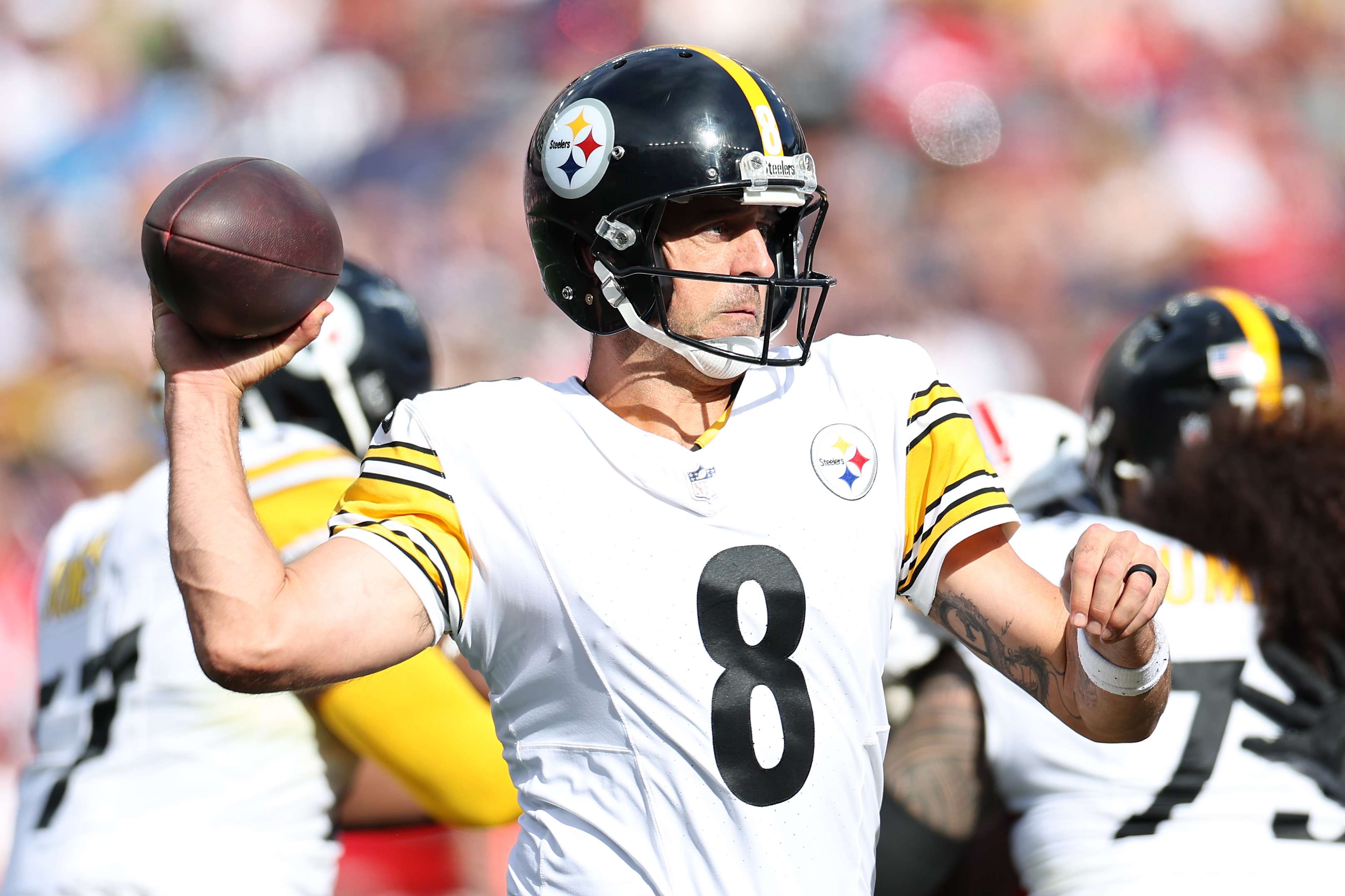 Pittsburgh Steelers v New England Patriots