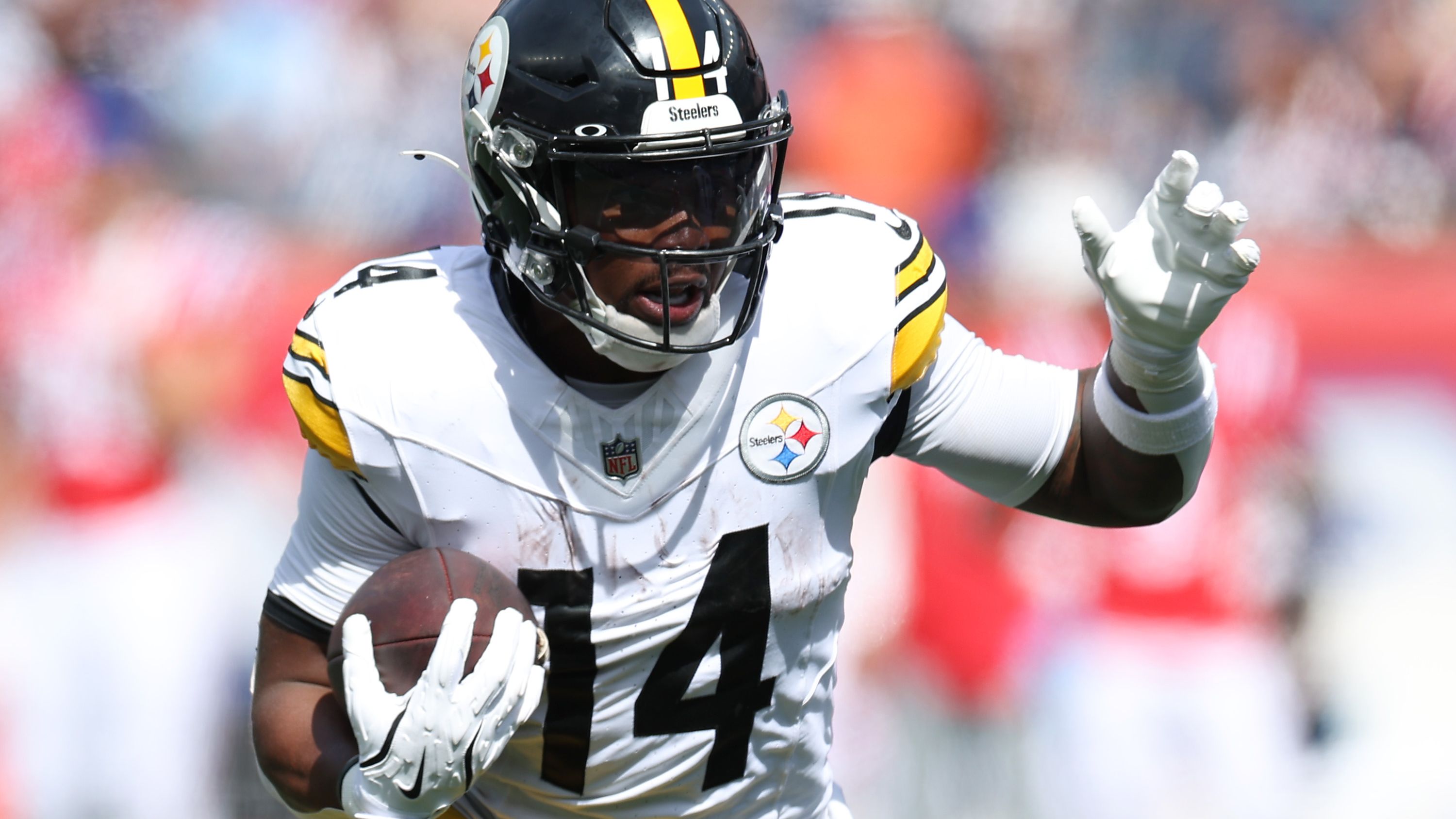 Pittsburgh Steelers v New England Patriots