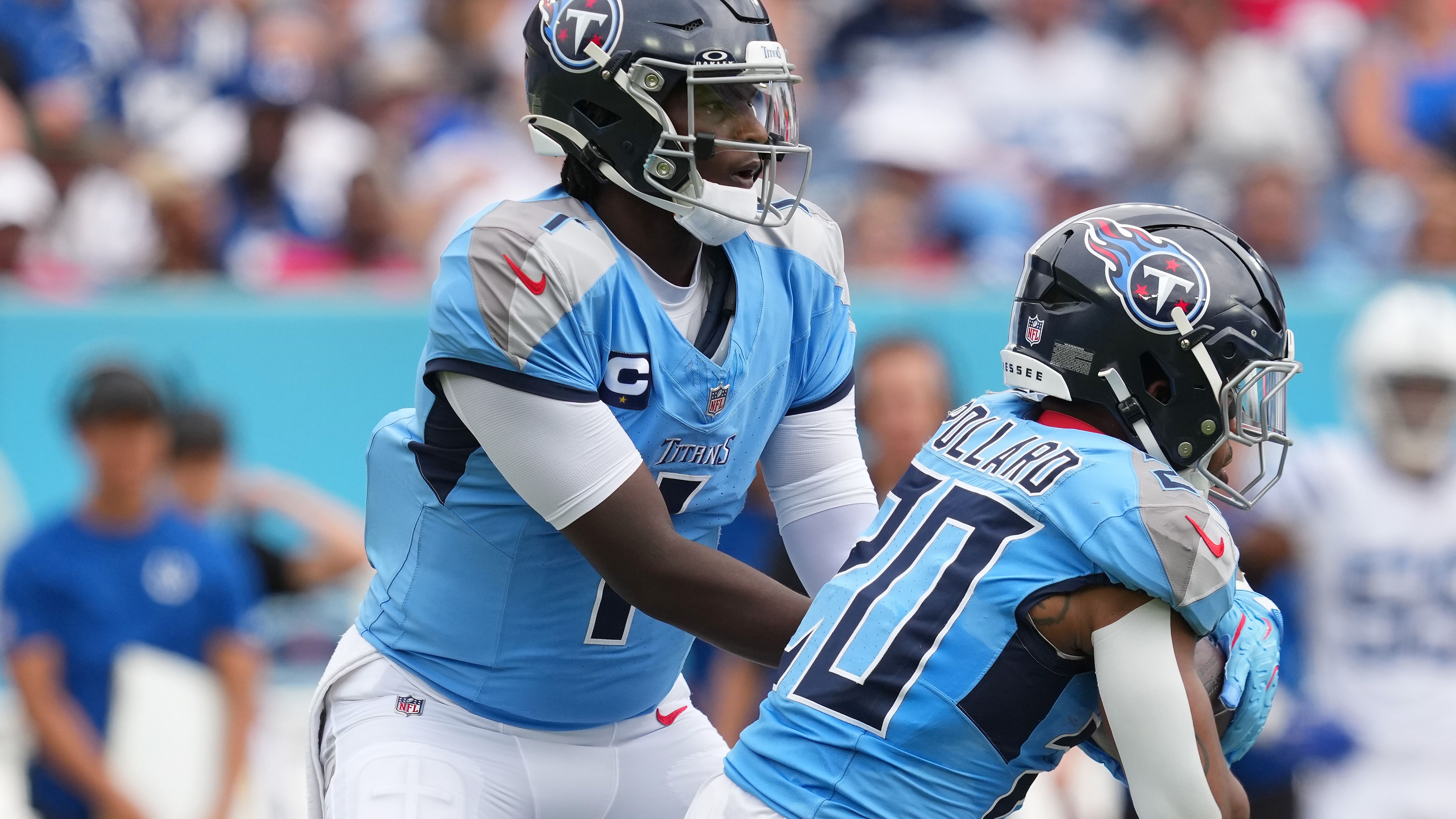 Indianapolis Colts v Tennessee Titans