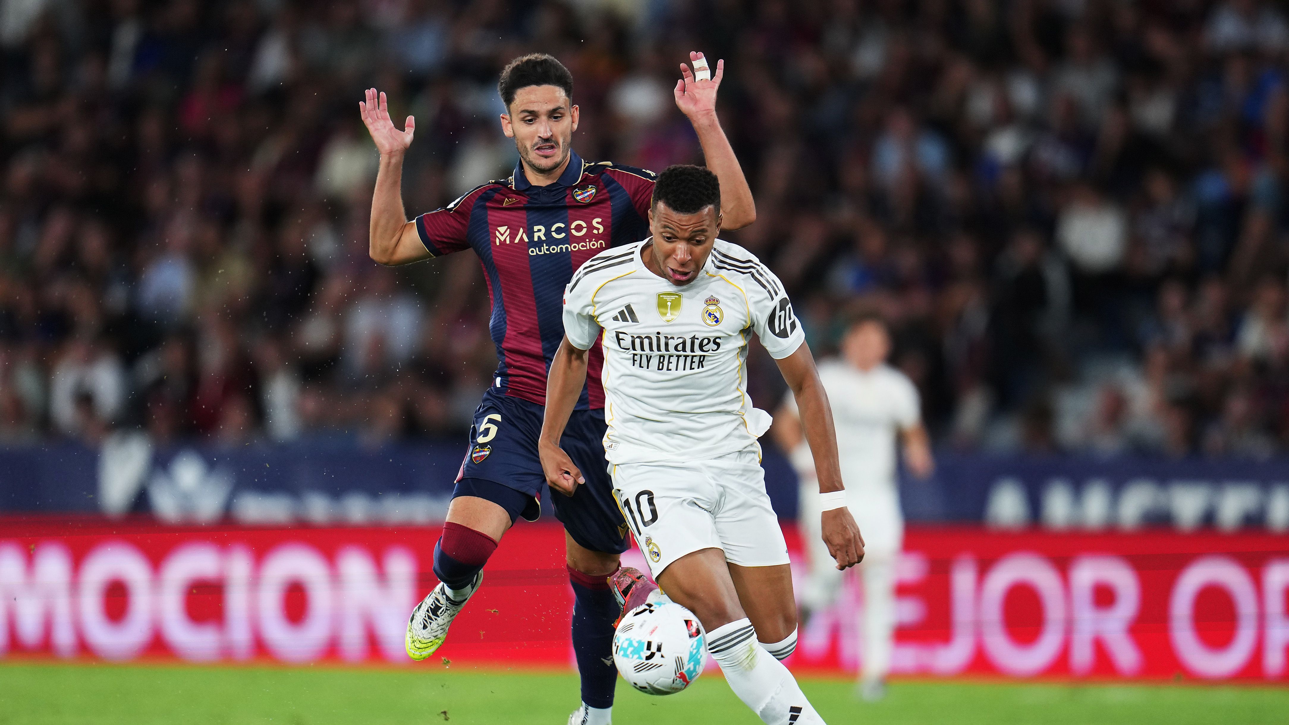 Levante UD v Real Madrid CF - LaLiga EA Sports