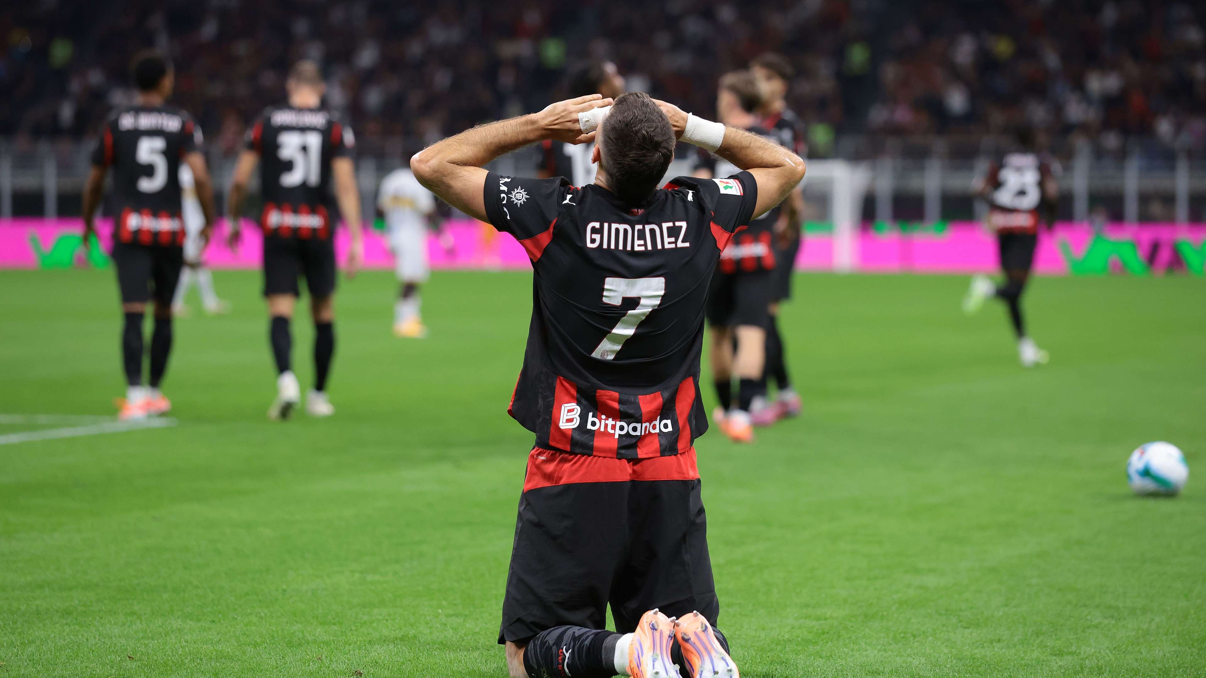 AC Milan v US Lecce - Coppa Italia