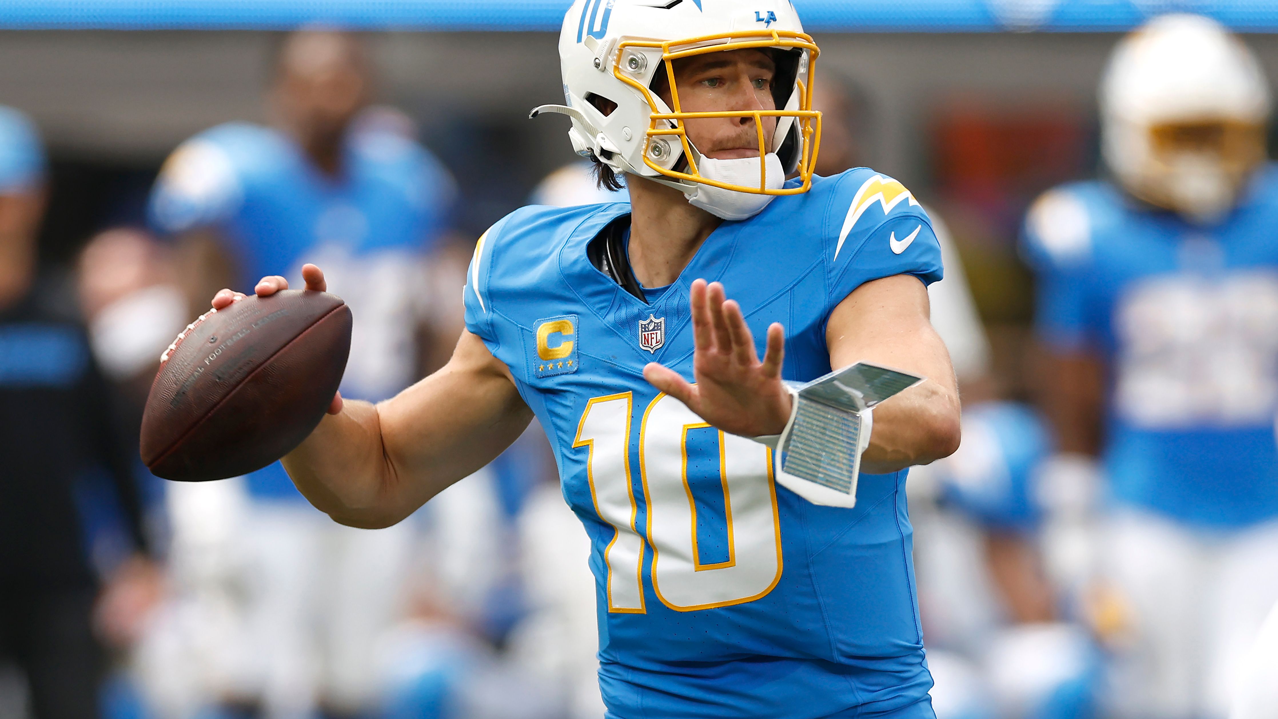 Denver Broncos v Los Angeles Chargers