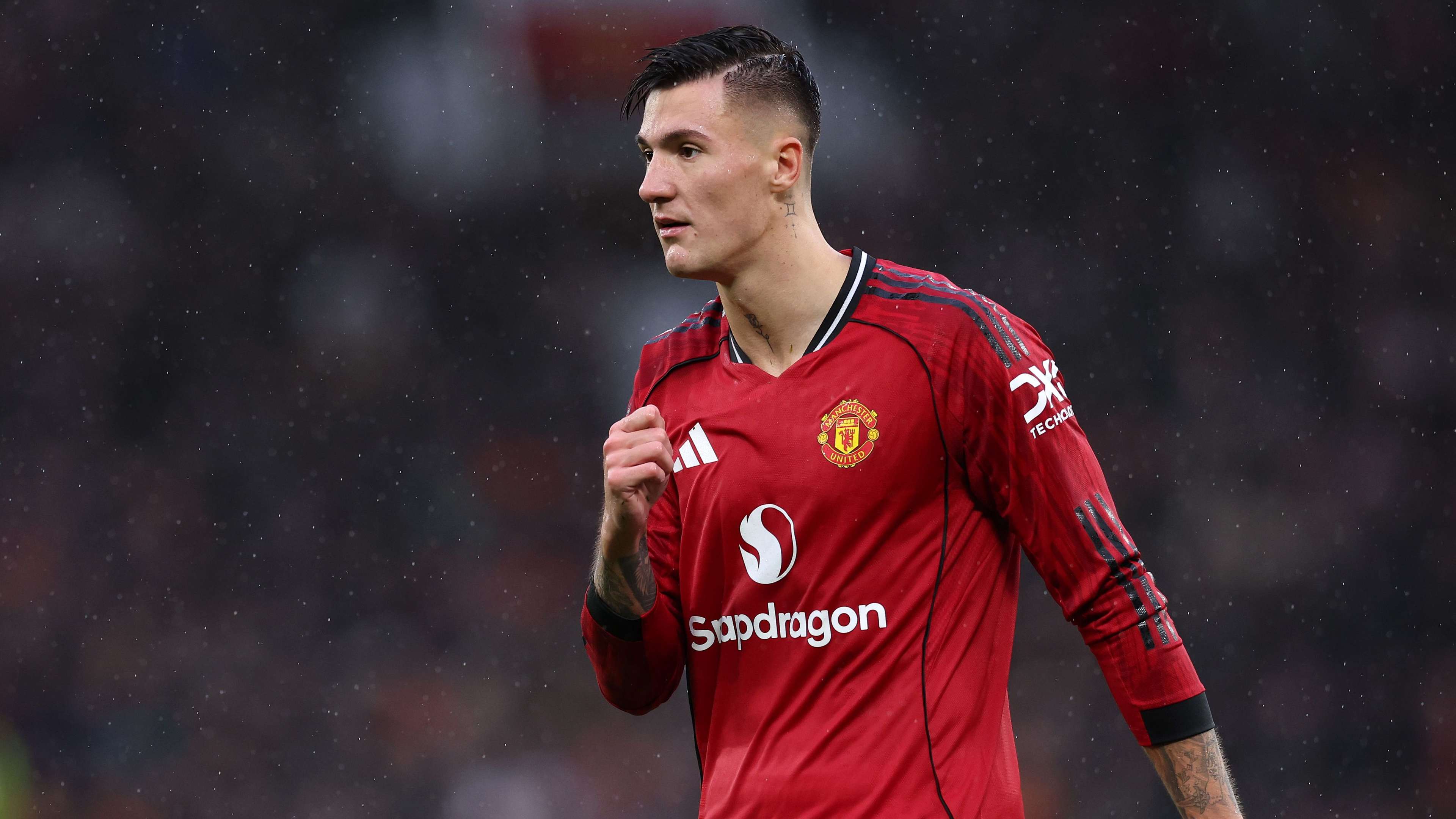 Manchester United v Chelsea - Premier League
