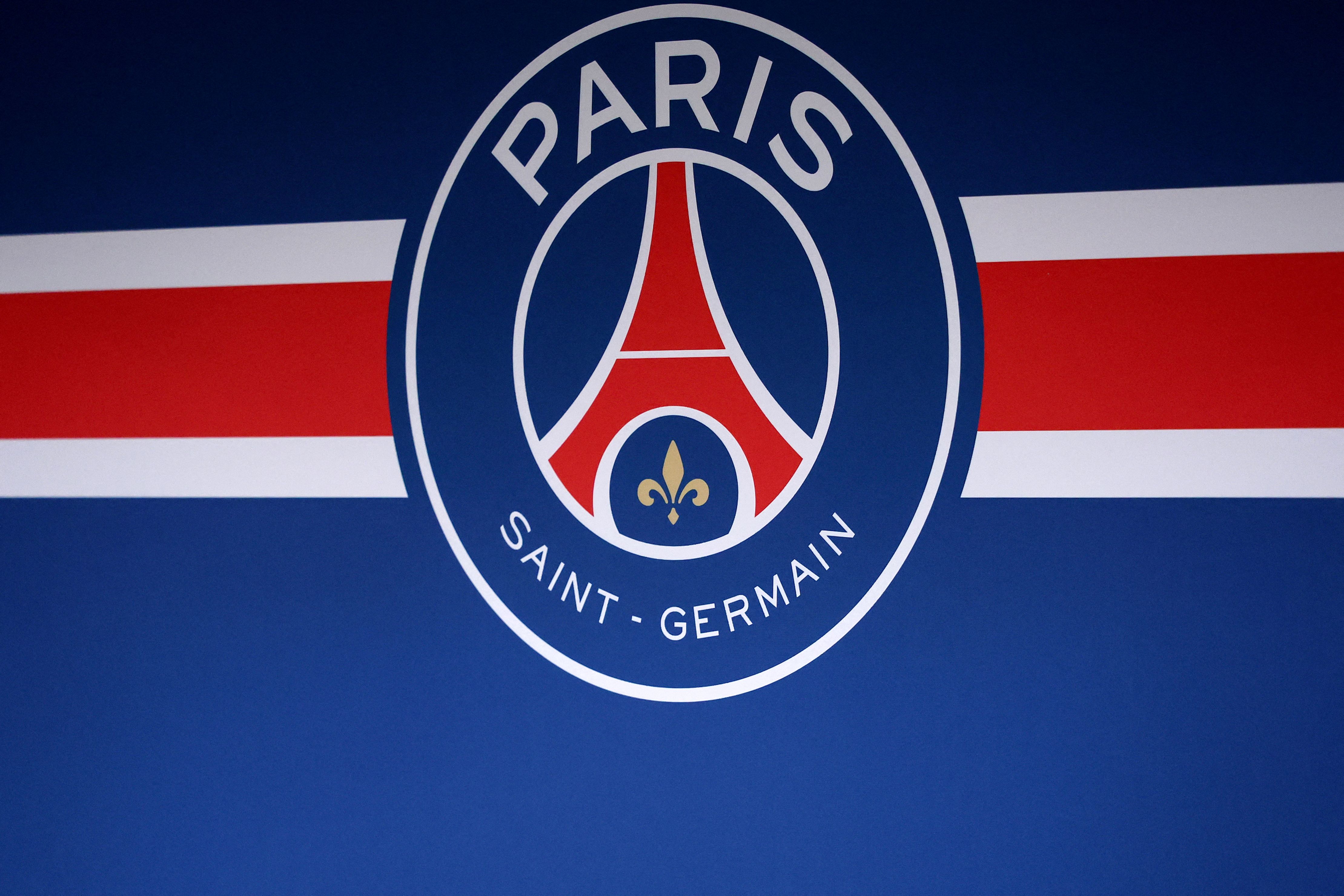 FBL-FRA-D1-PARIS-WOMENS-PRESSER