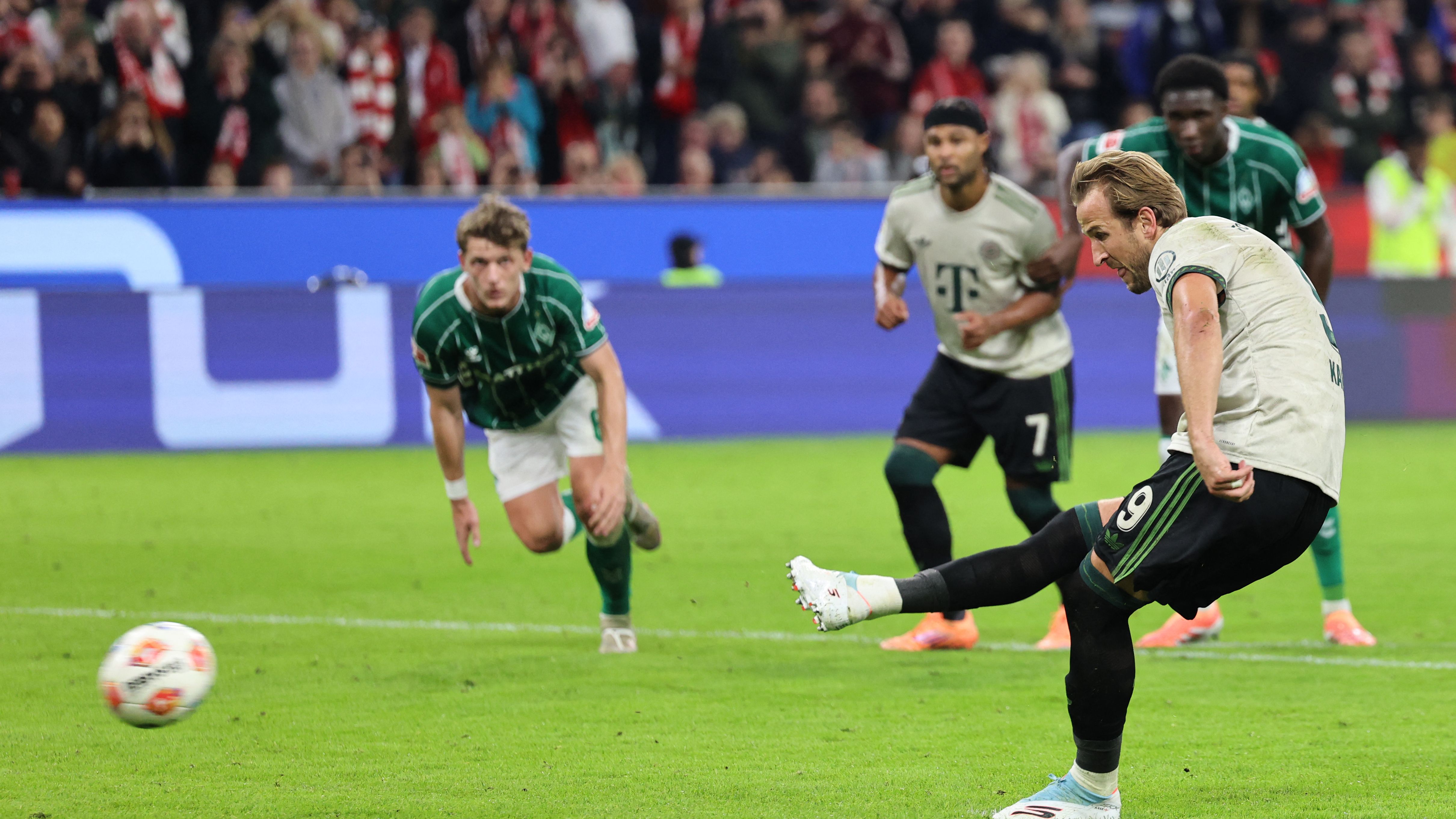 FBL-GER-BUNDESLIGA-BAYERN MUNICH-BREMEN