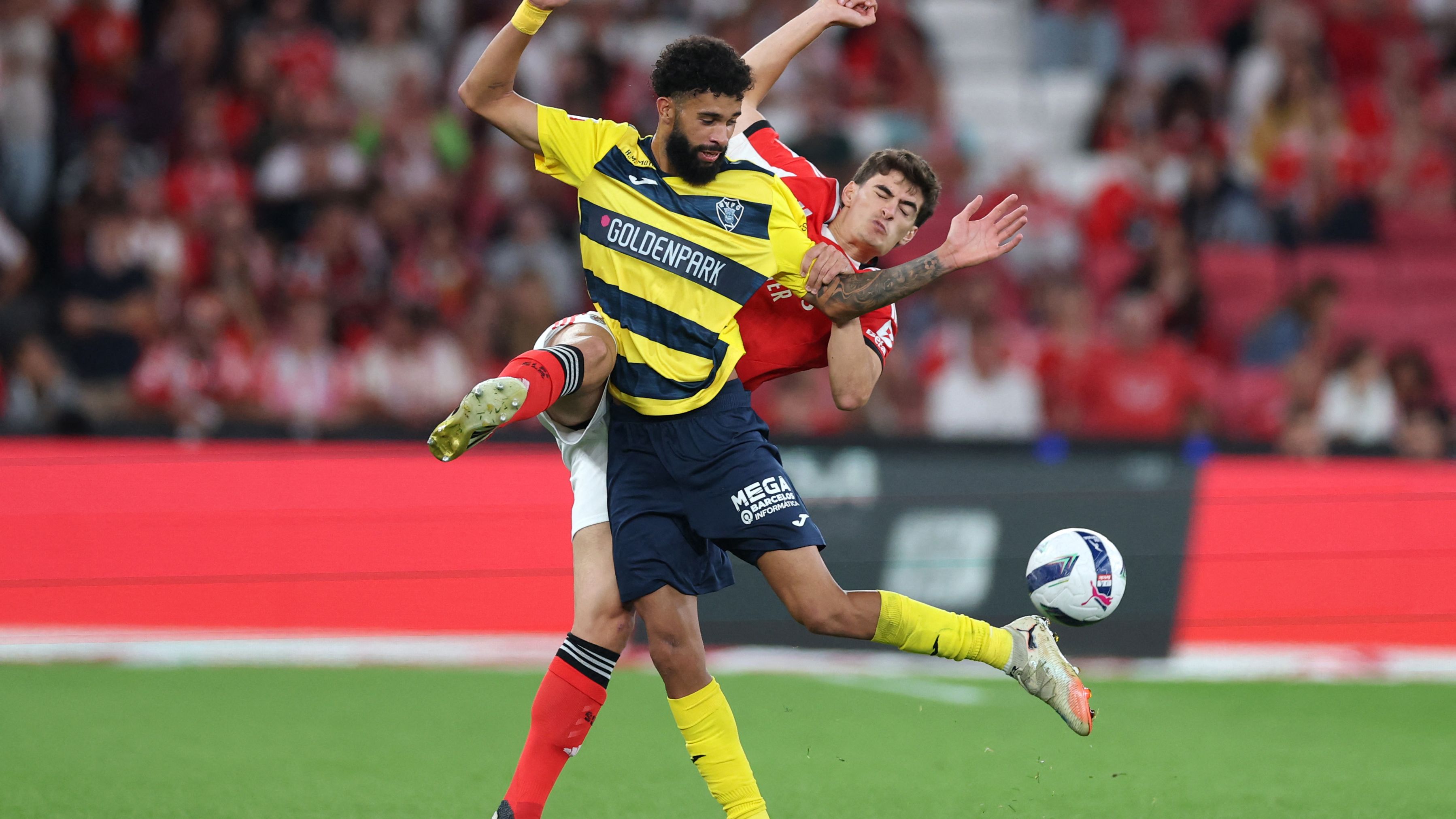 FBL-POR-LIGA-BENFICA-GIL VICENTE