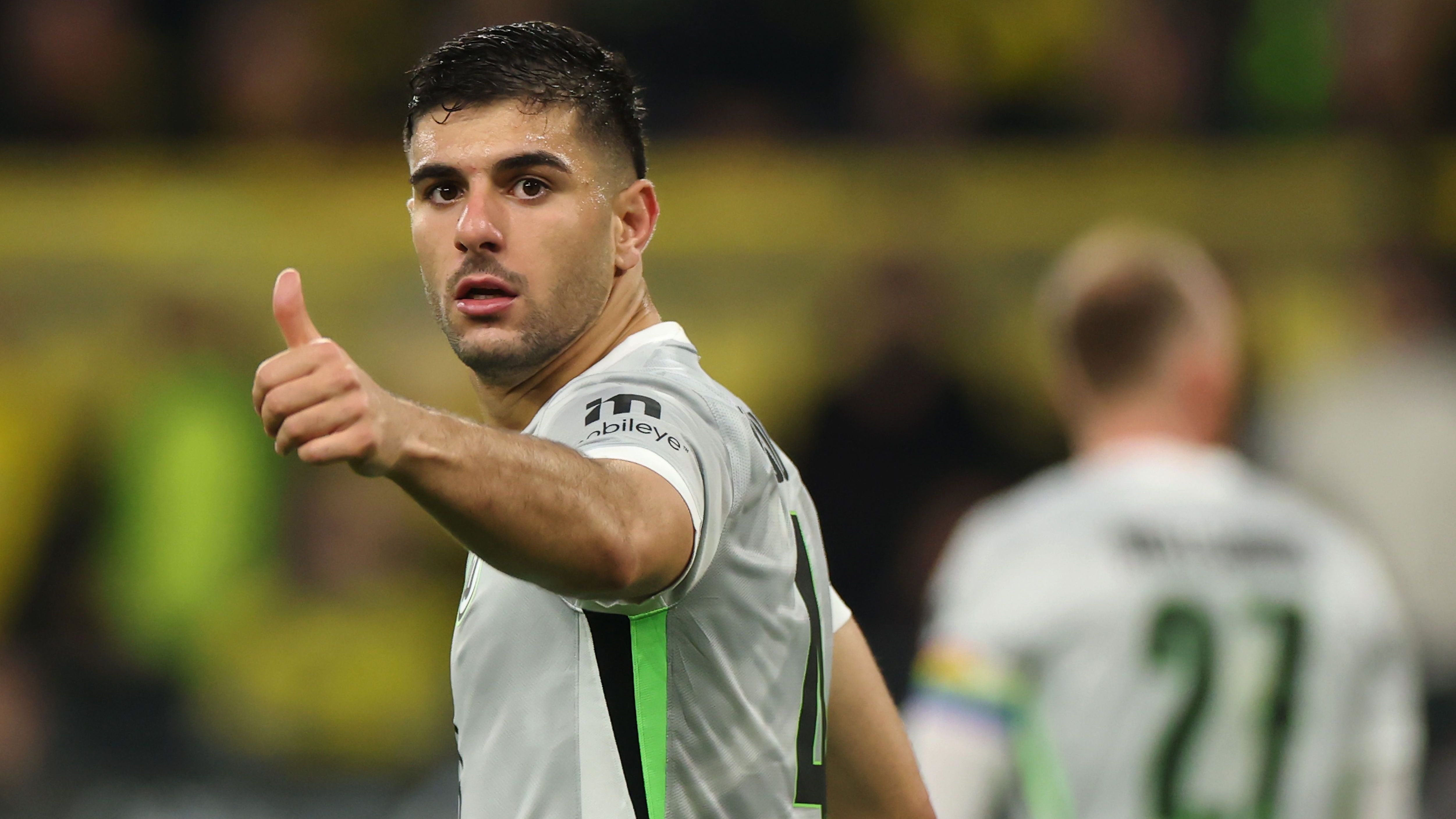 Borussia Dortmund v VfL Wolfsburg - Bundesliga