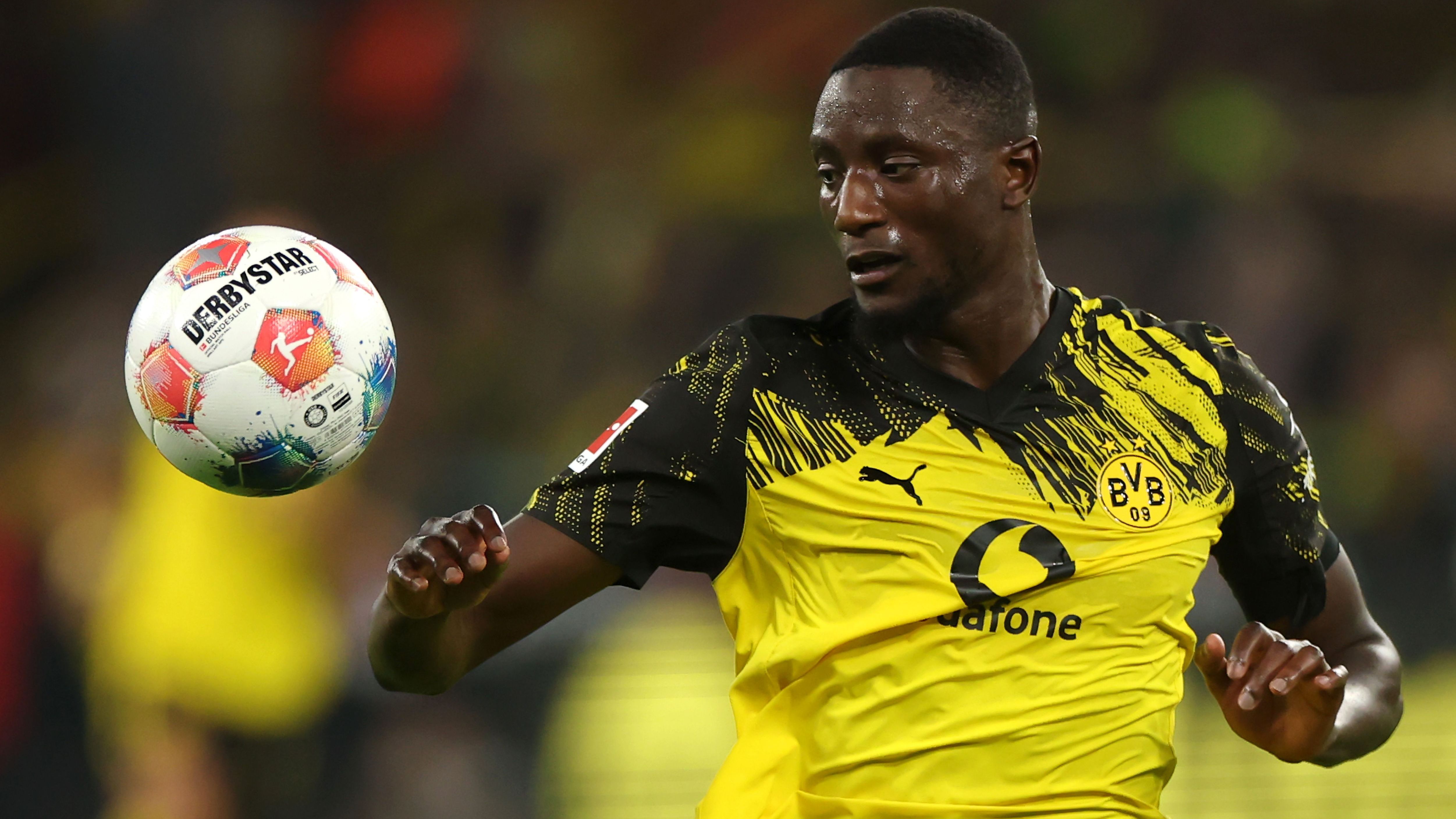 Borussia Dortmund v VfL Wolfsburg - Bundesliga
