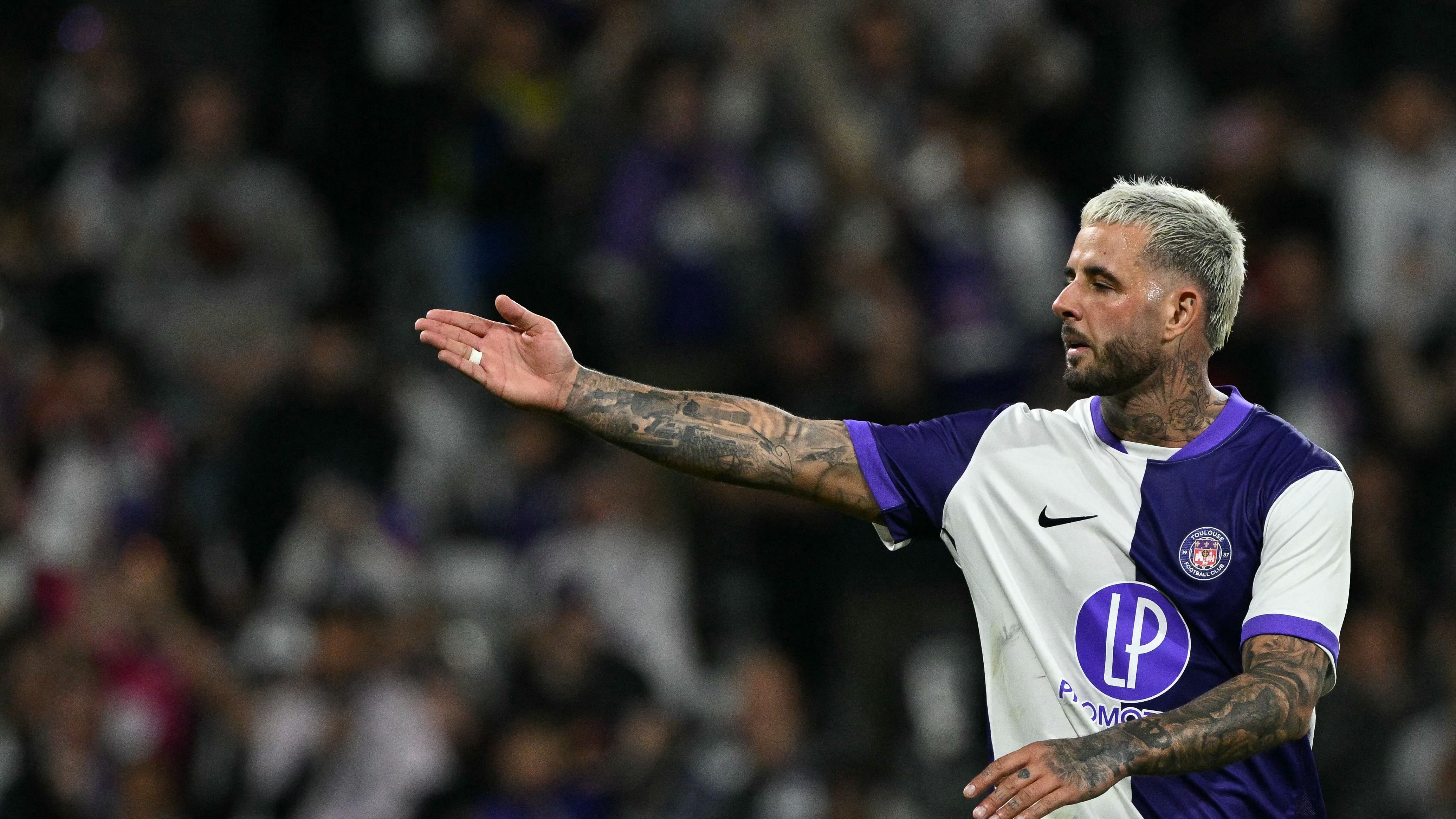 FBL-FRA-LIGUE1-TOULOUSE-NANTES