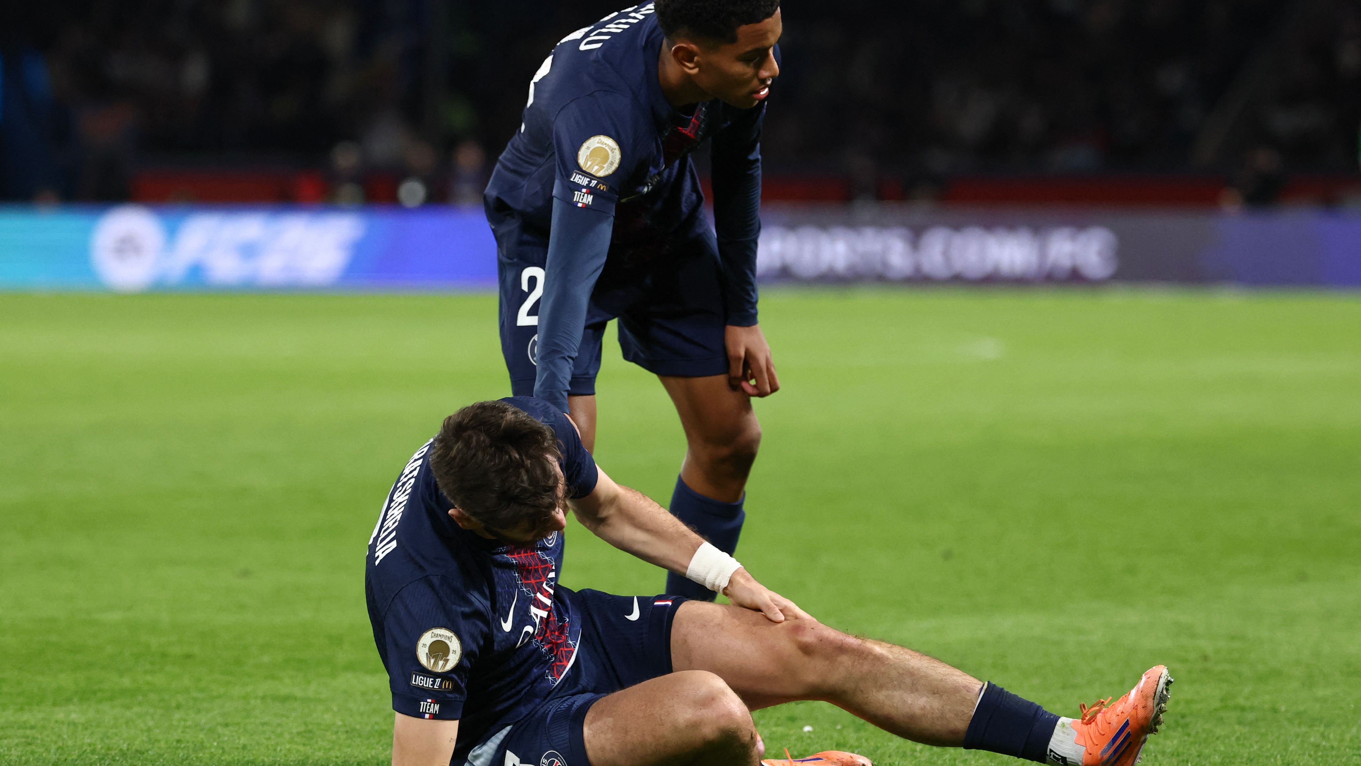 FBL-FRA-LIGUE1-PSG-AUXERRE