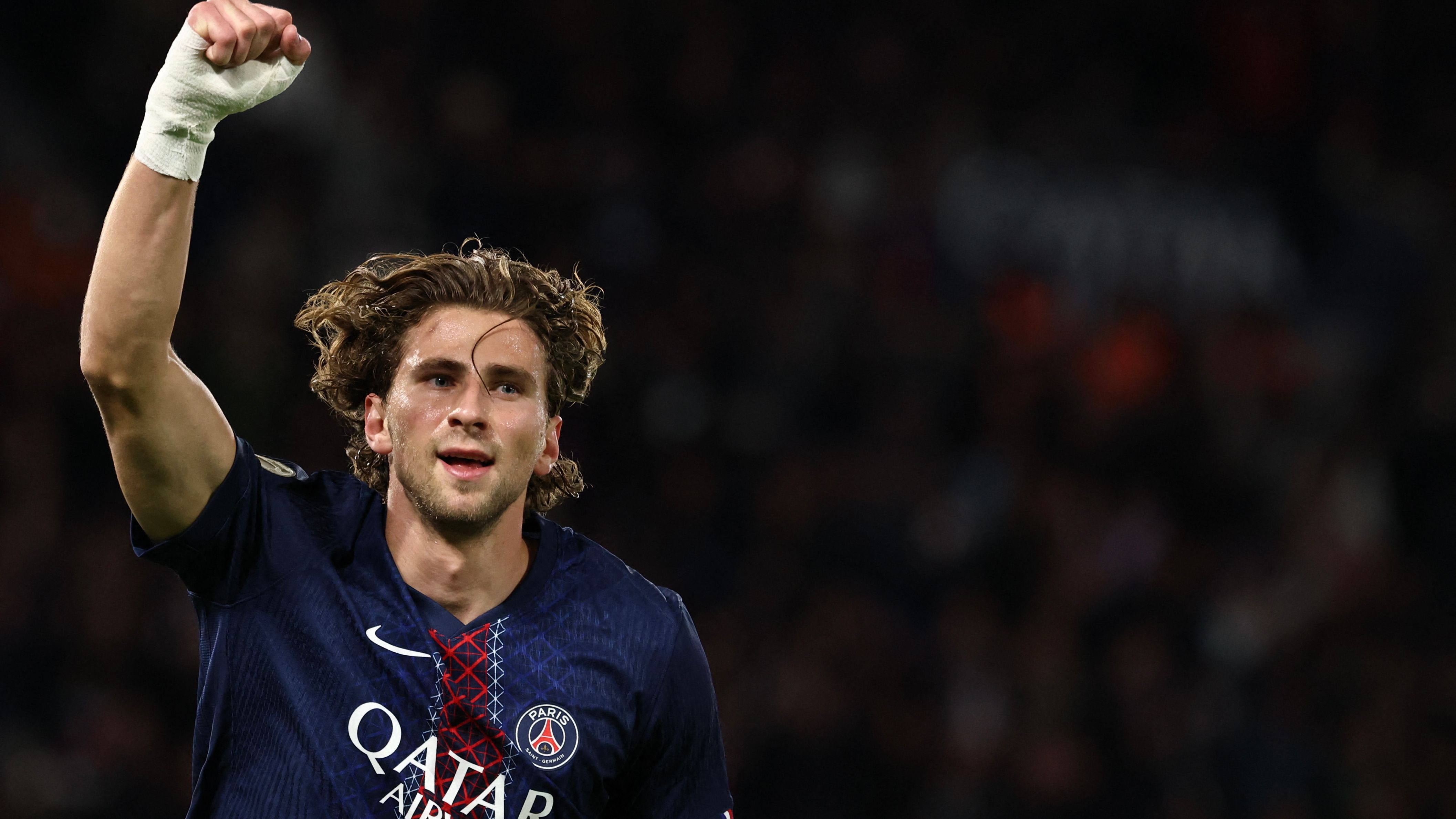 FBL-FRA-LIGUE1-PSG-AUXERRE