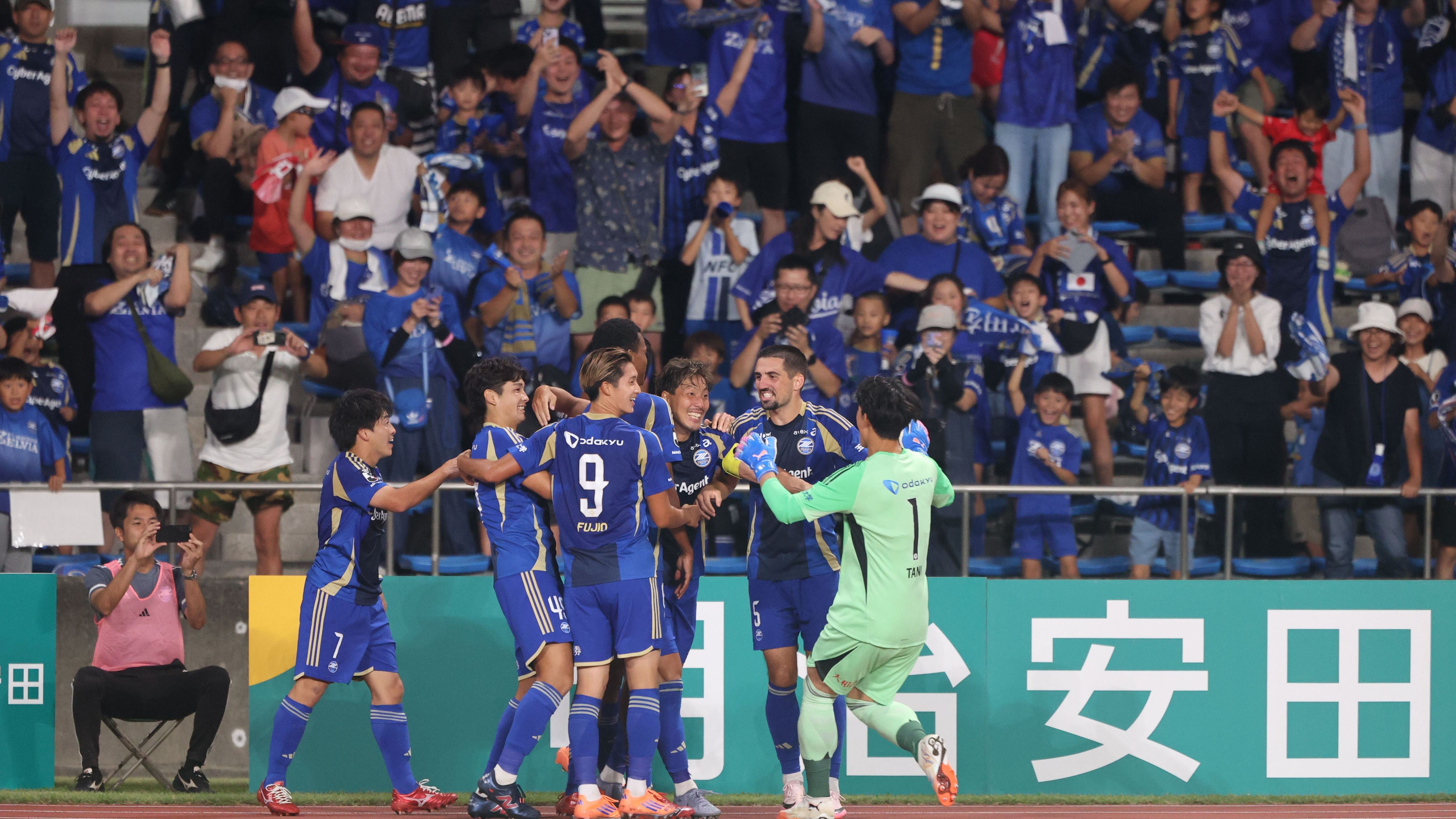 FC Machida Zelvia v Fagiano Okayama - J.LEAGUE MEIJI YASUDA J1