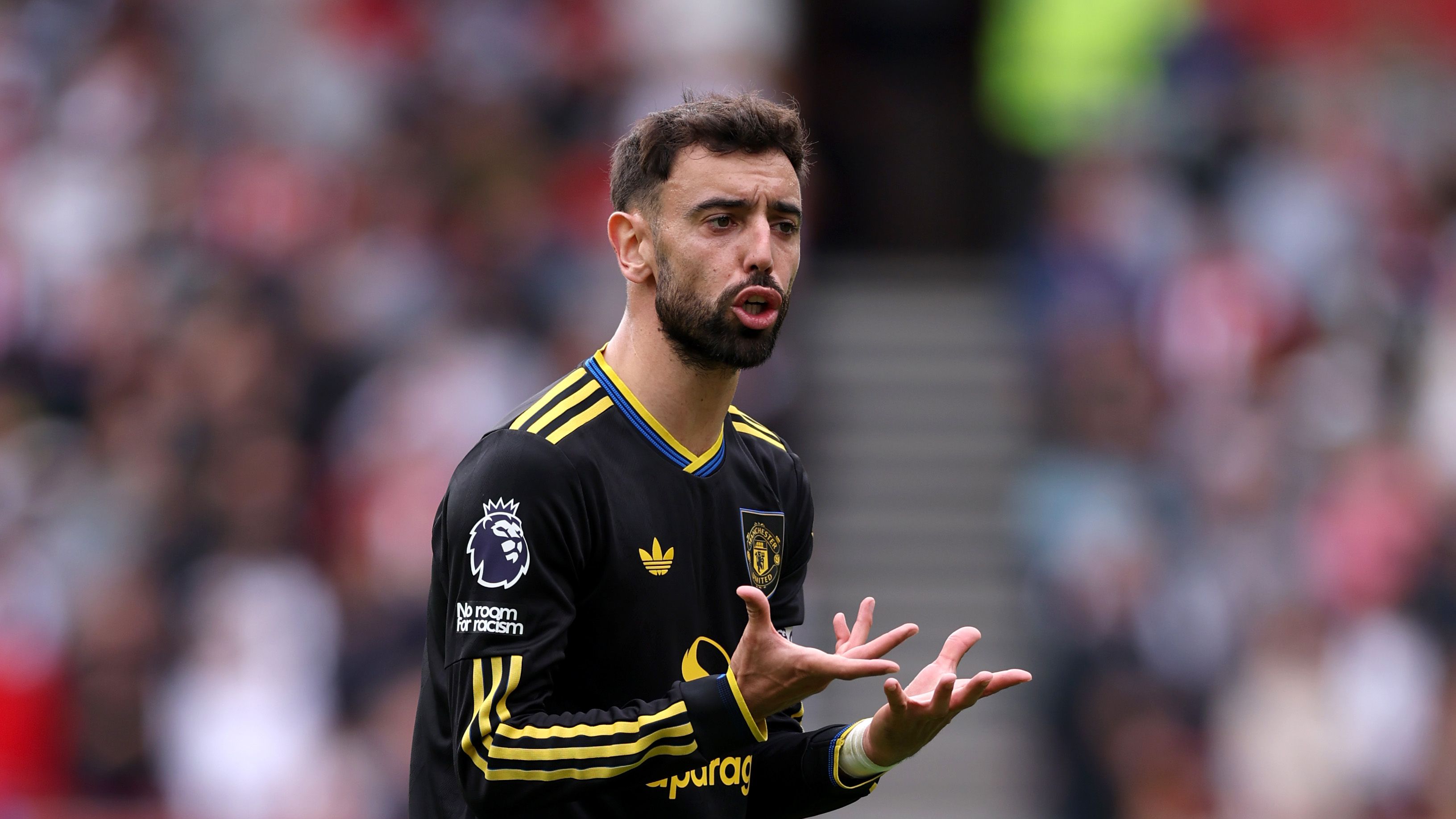 Brentford v Manchester United - Premier League