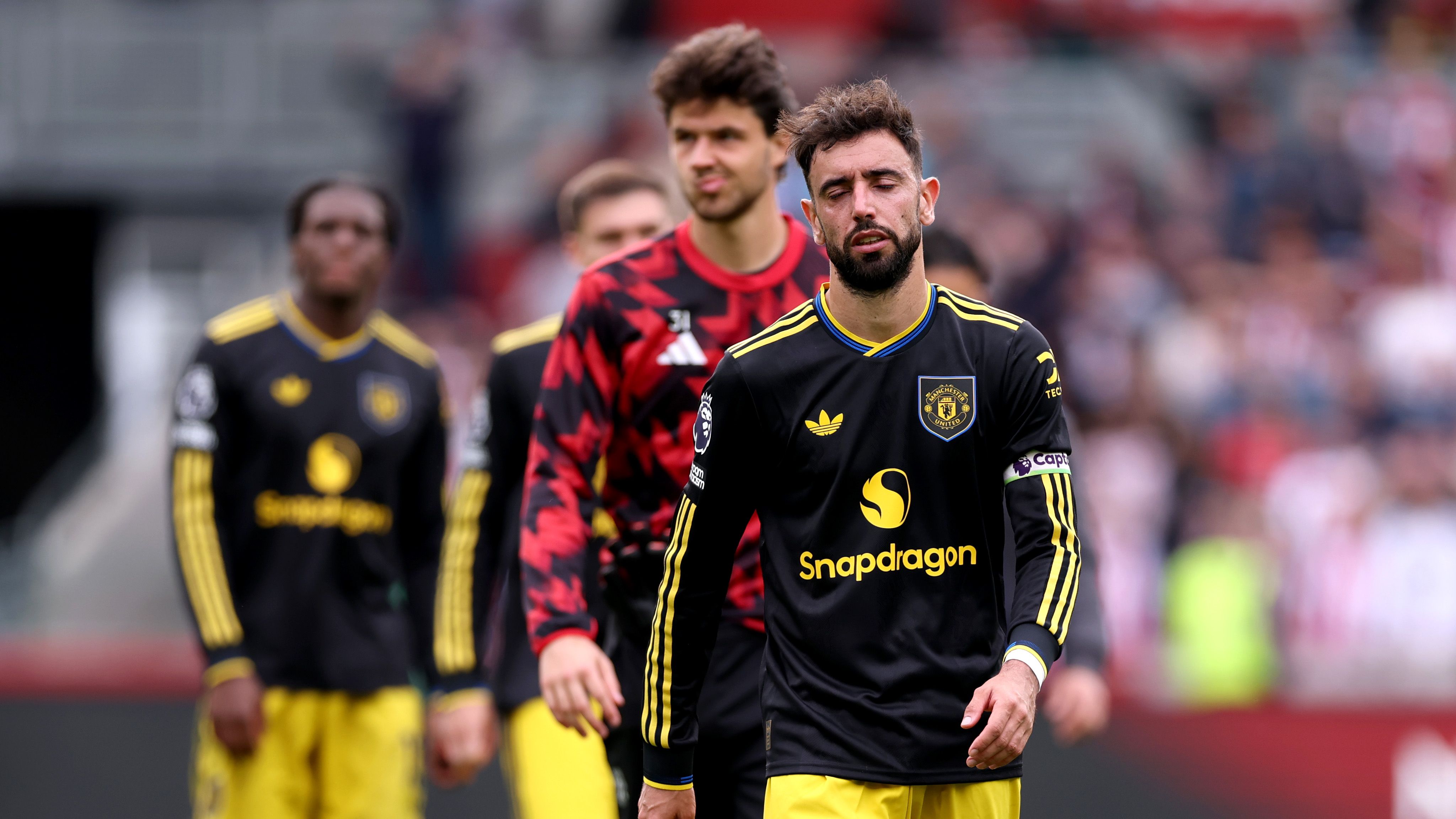 Brentford v Manchester United - Premier League