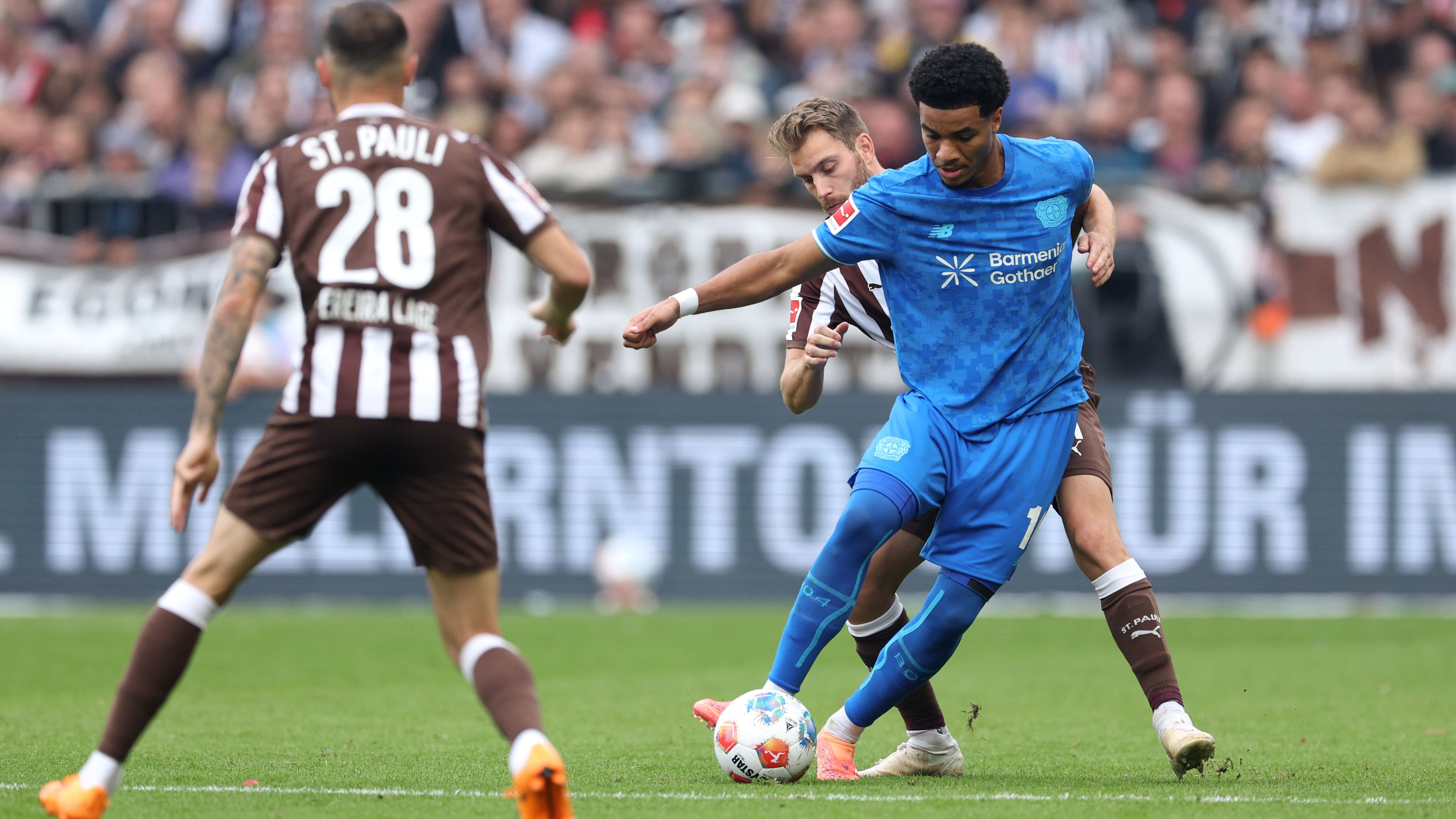 FC St. Pauli v Bayer 04 Leverkusen - Bundesliga