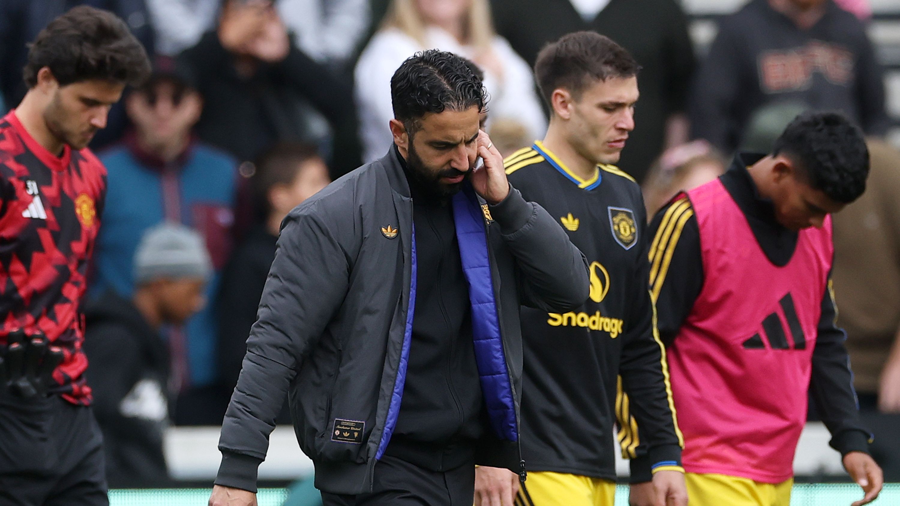 Brentford v Manchester United - Premier League