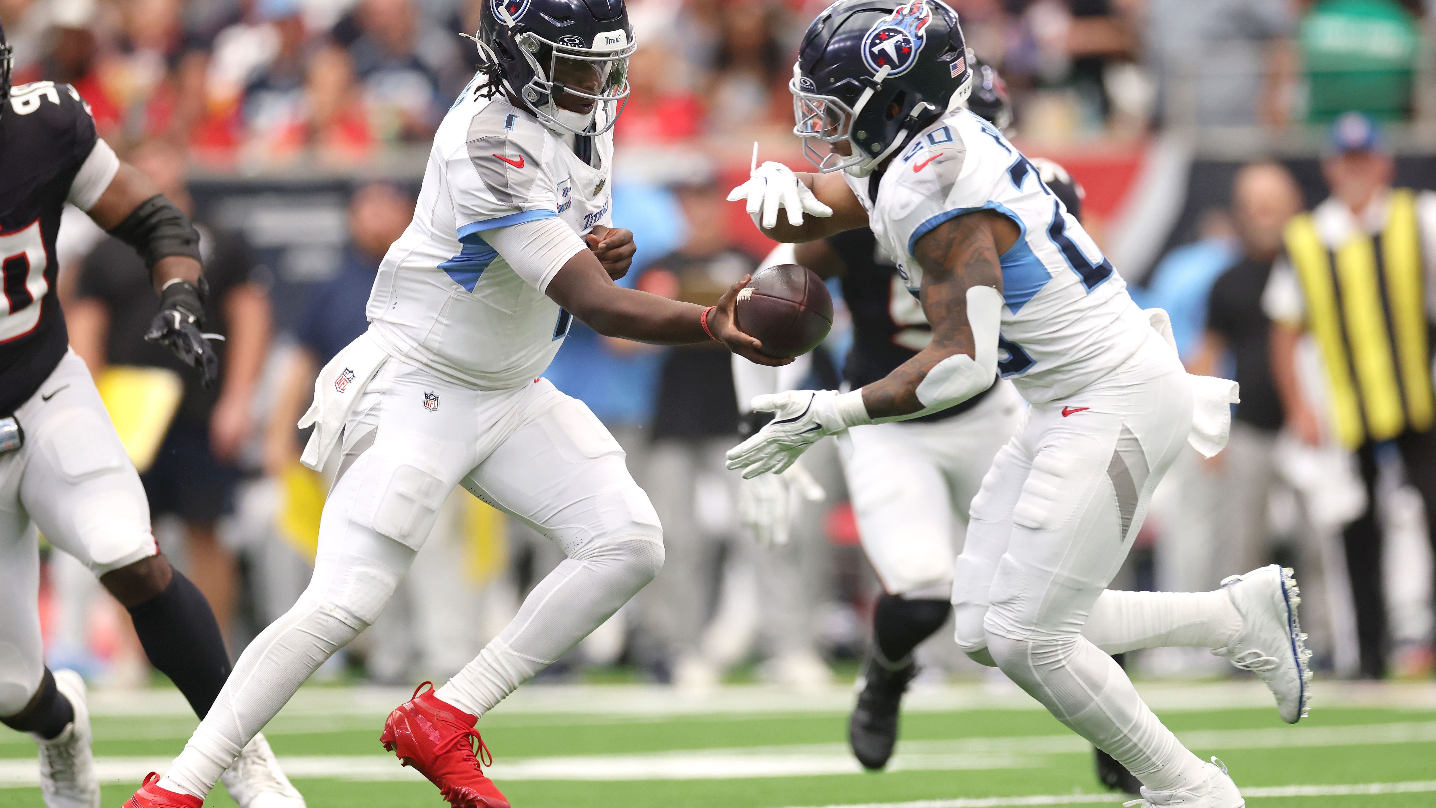Tennessee Titans v Houston Texans