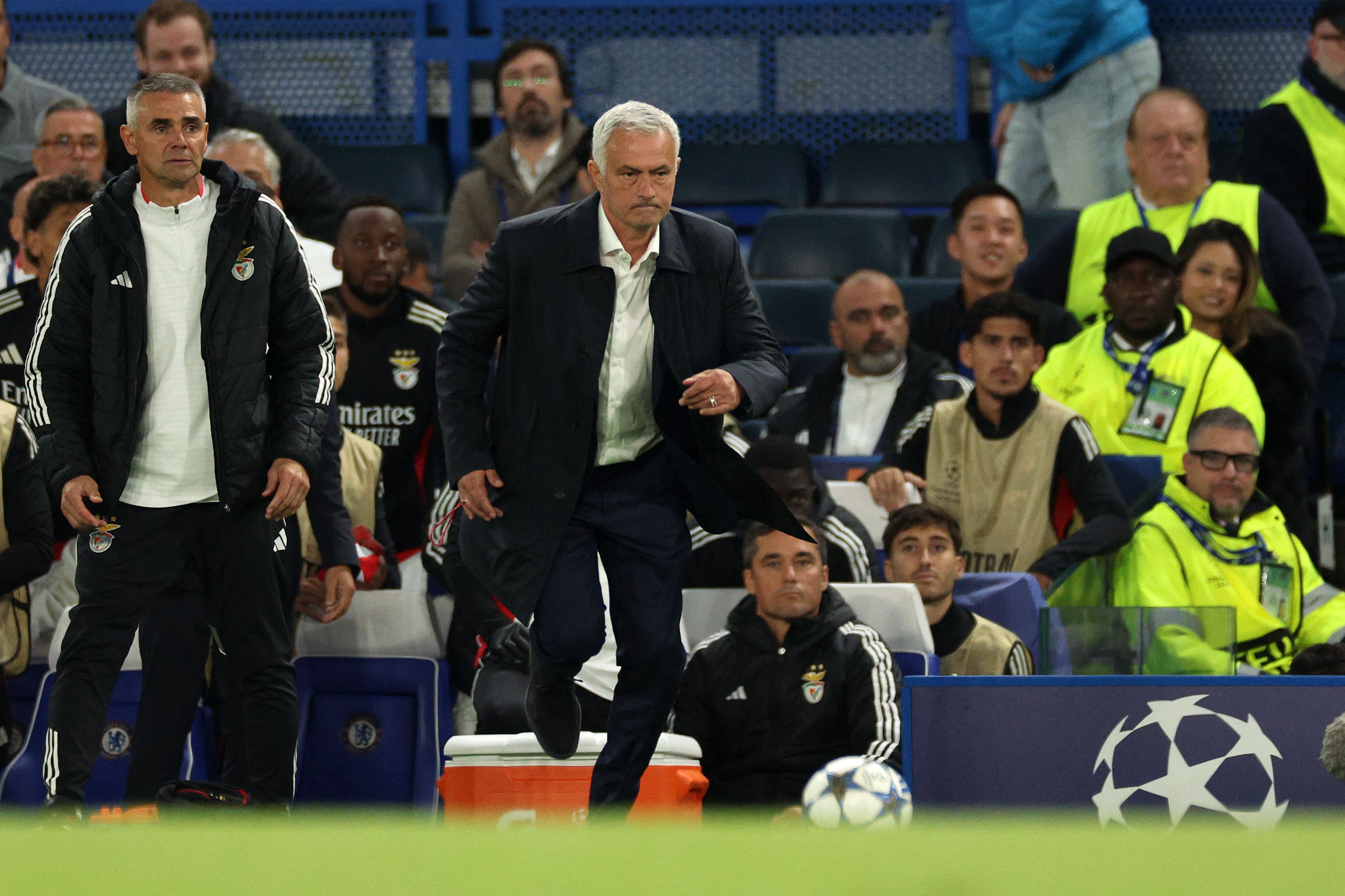 FBL-EUR-C1-CHELSEA-BENFICA