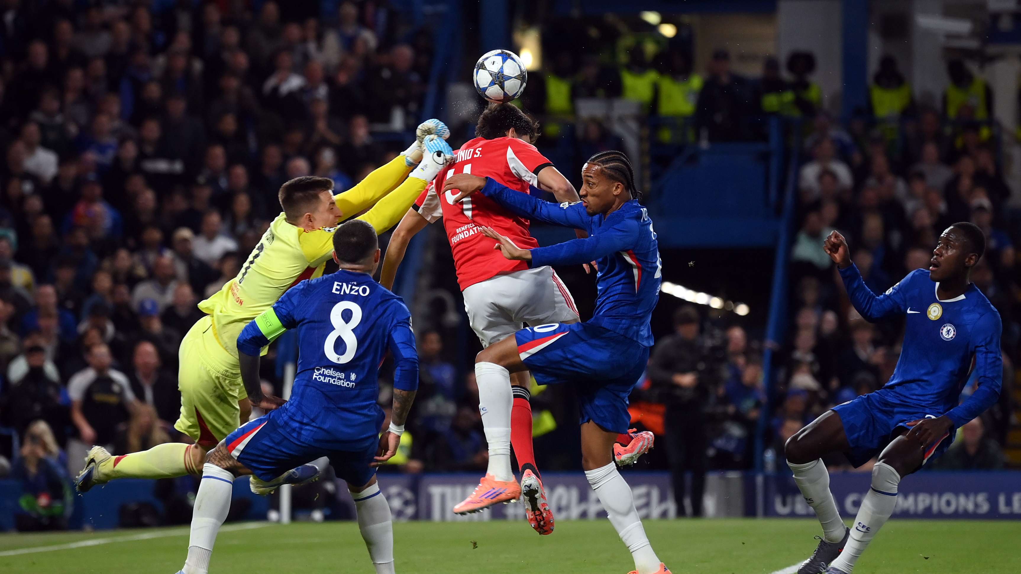 Chelsea FC v SL Benfica - UEFA Champions League 2025/26 League Phase MD2