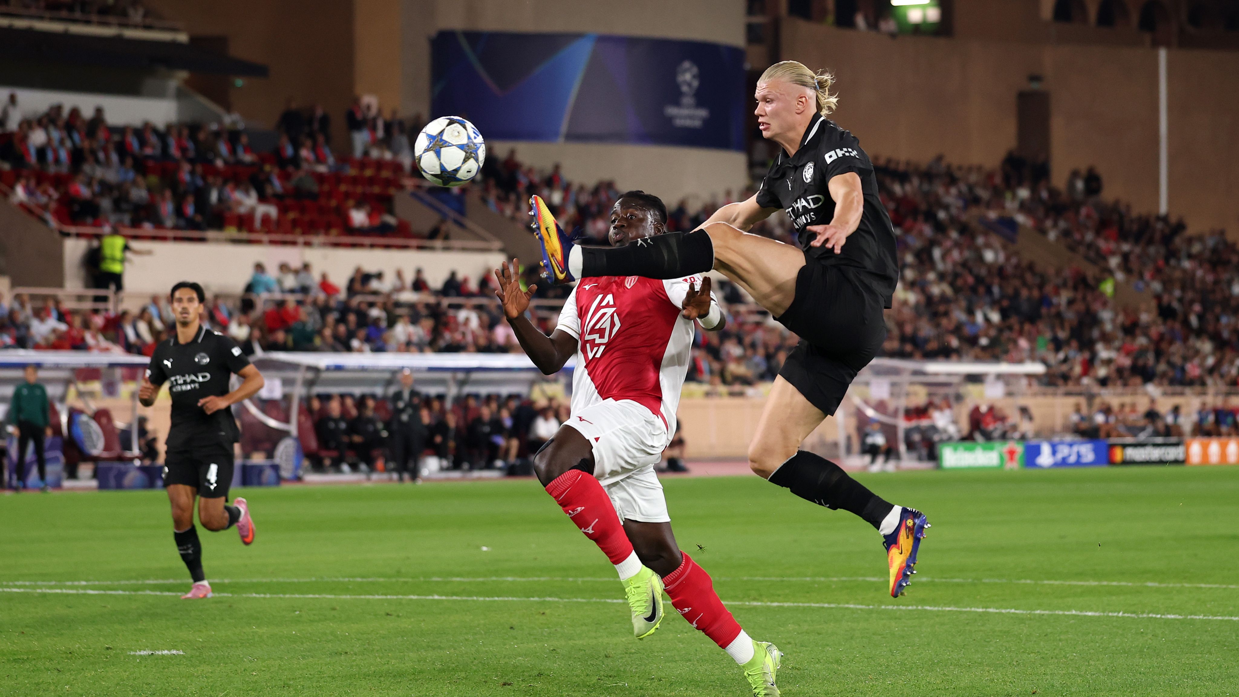 مباراة موناكو ومانشستر سيتي