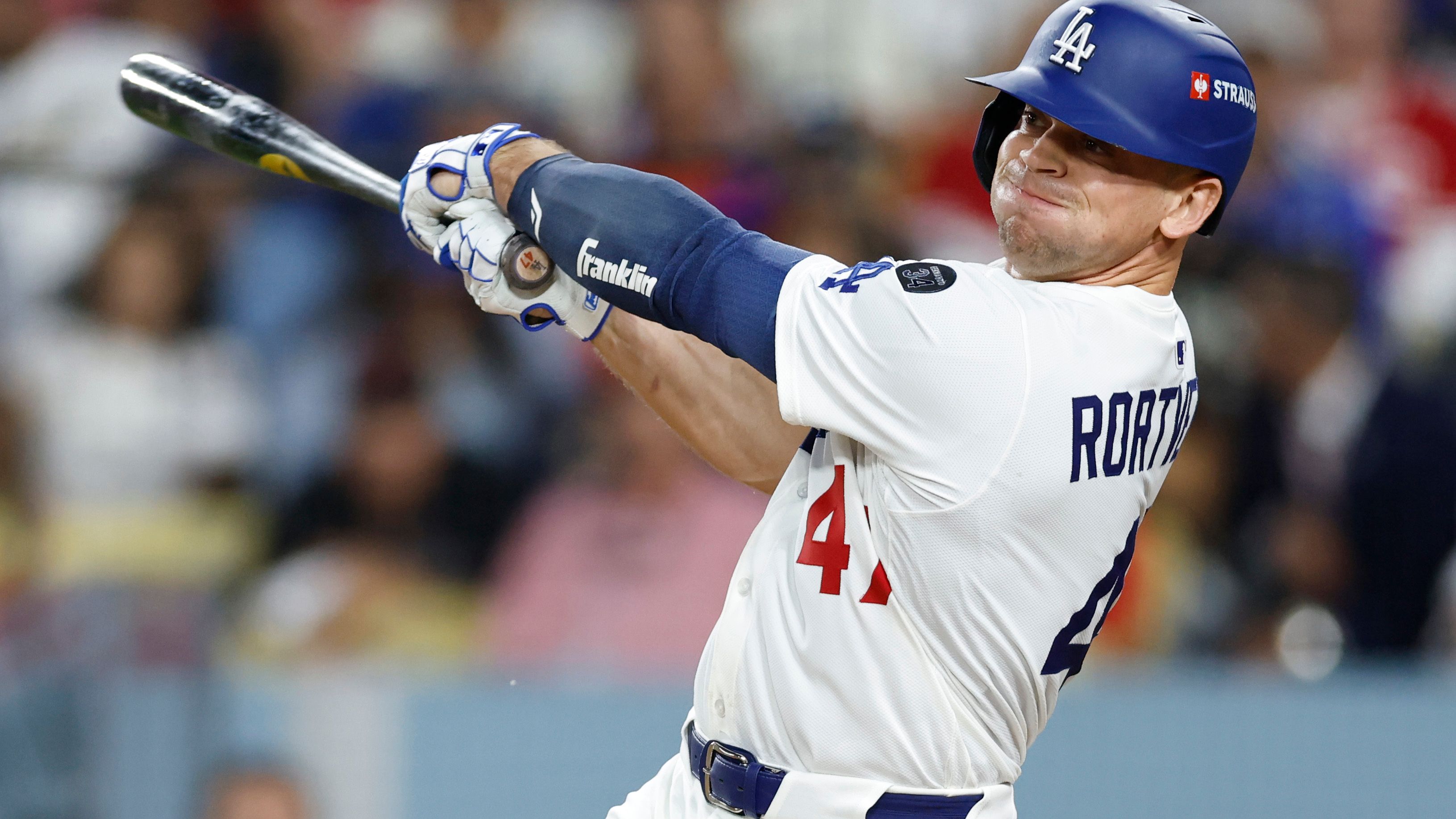 Wild Card Series - Cincinnati Reds v Los Angeles Dodgers - Game Two