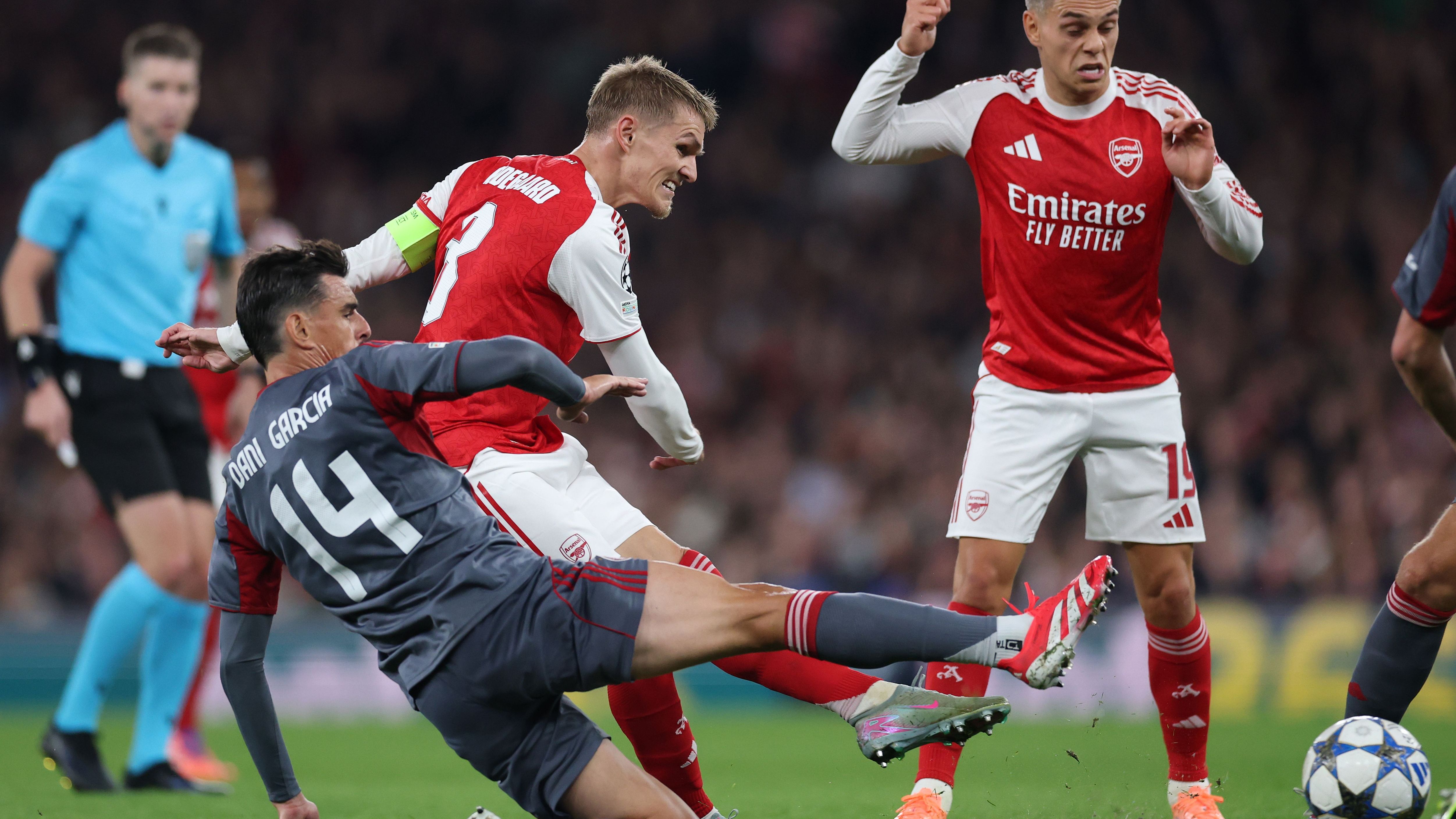 Arsenal FC v Olympiacos FC - UEFA Champions League 2025/26 League Phase MD2