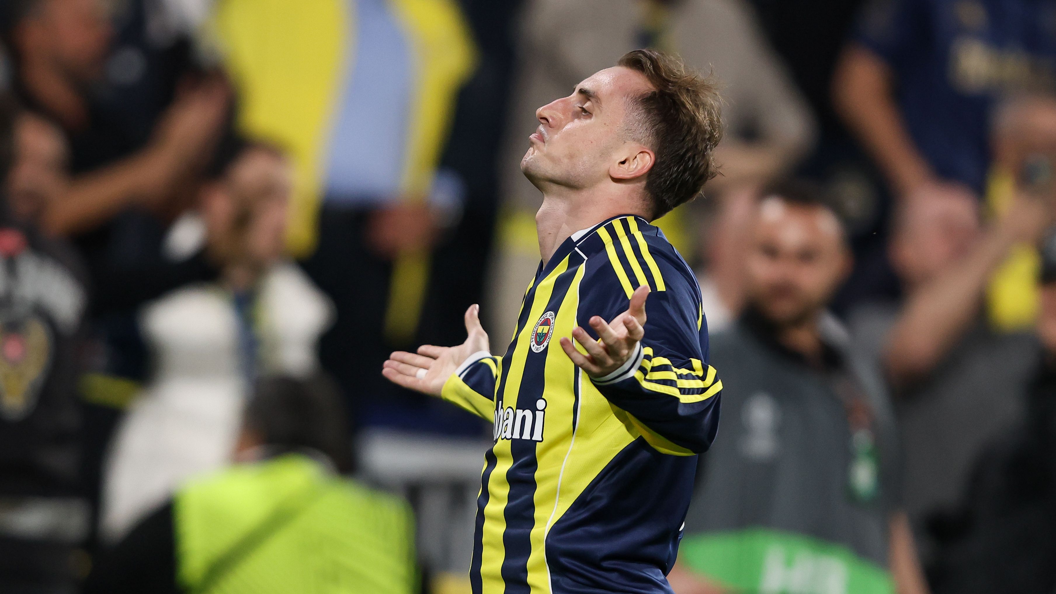 Fenerbahce SK v OGC Nice - UEFA Europa League 2025/26 League Phase MD2