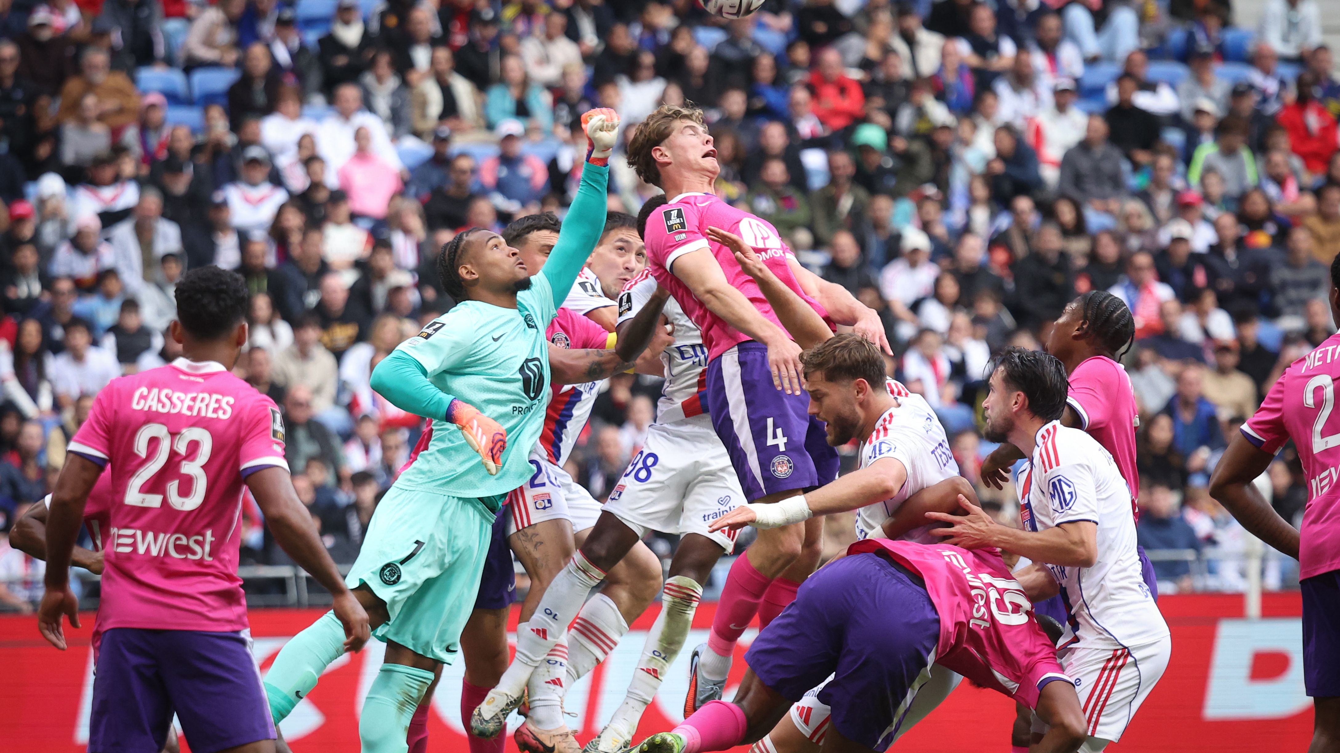 FBL-FRA-LIGUE1-LYON-TOULOUSE
