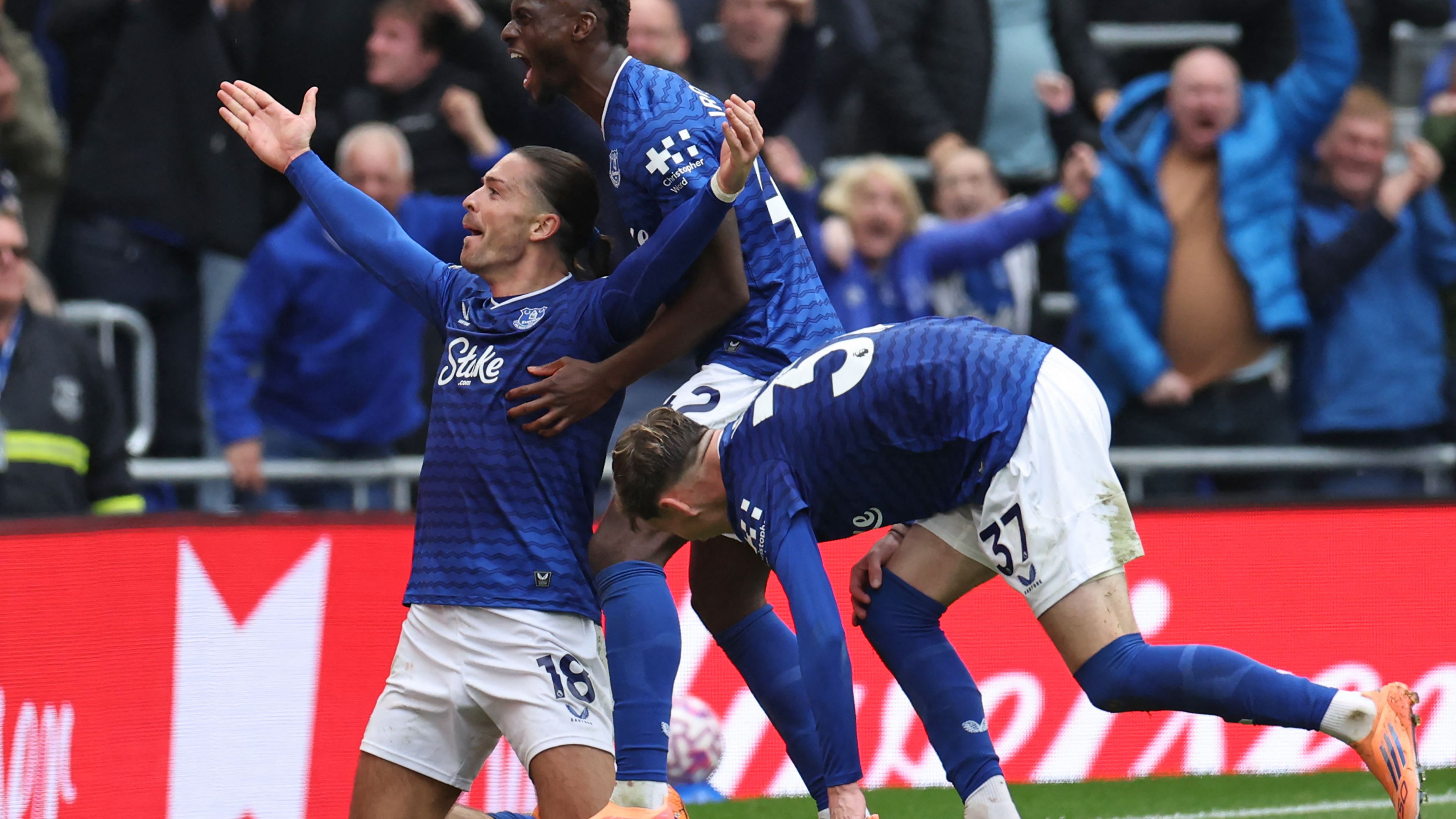 TOPSHOT-FBL-ENG-PR-EVERTON-CRYSTAL PALACE