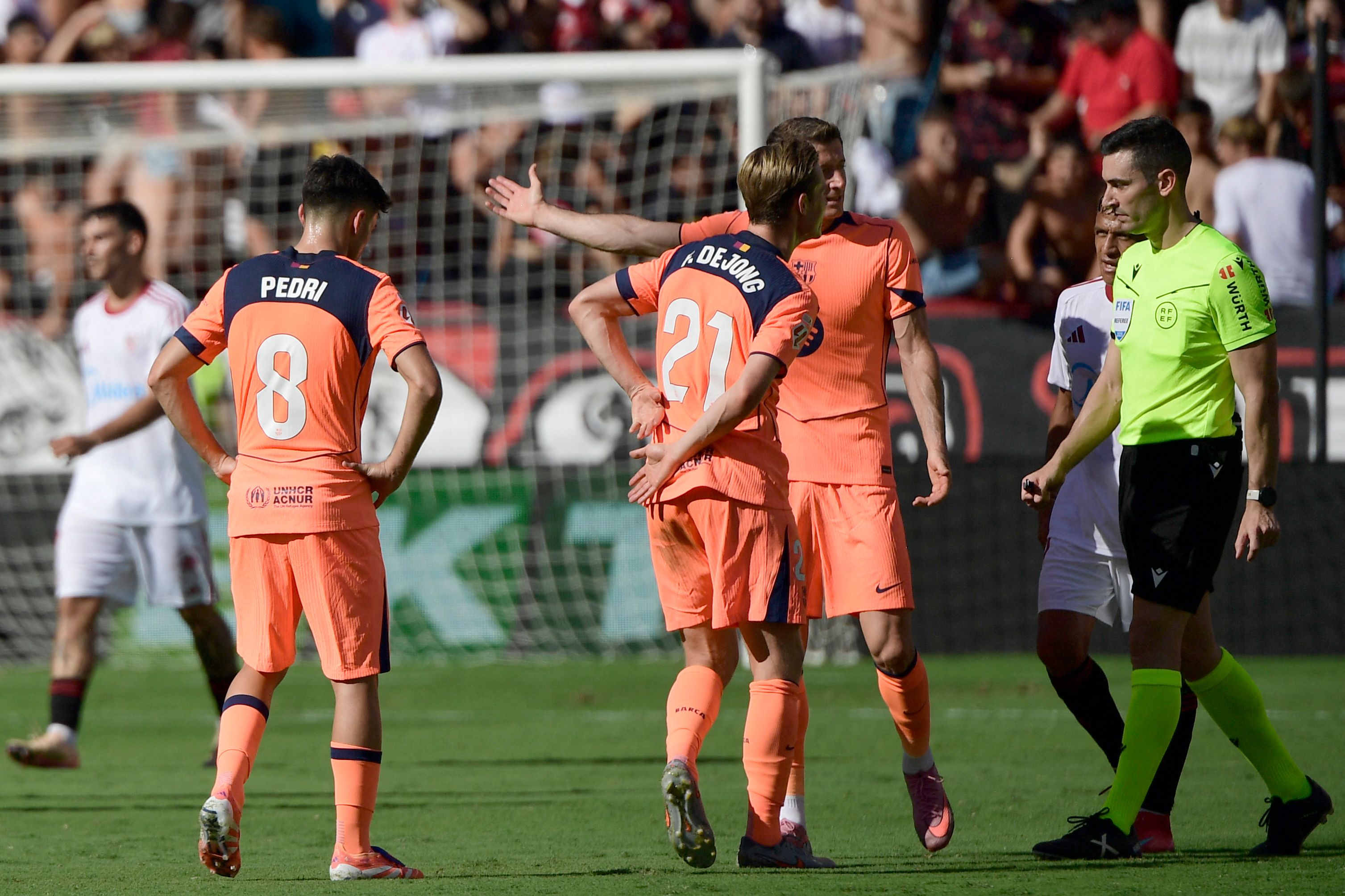 FBL-ESP-LIGA-SEVILLA-BARCELONA