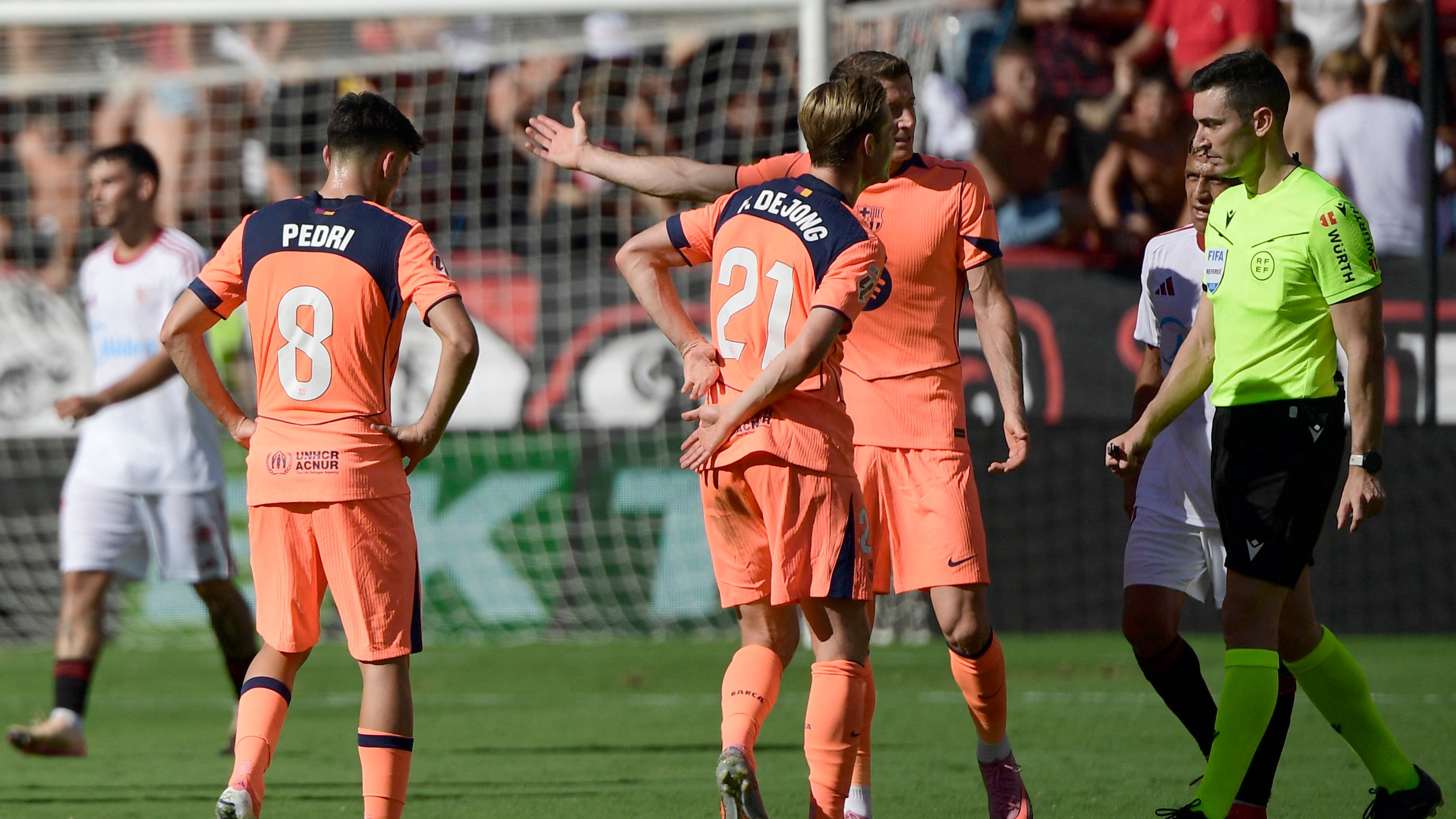 FBL-ESP-LIGA-SEVILLA-BARCELONA