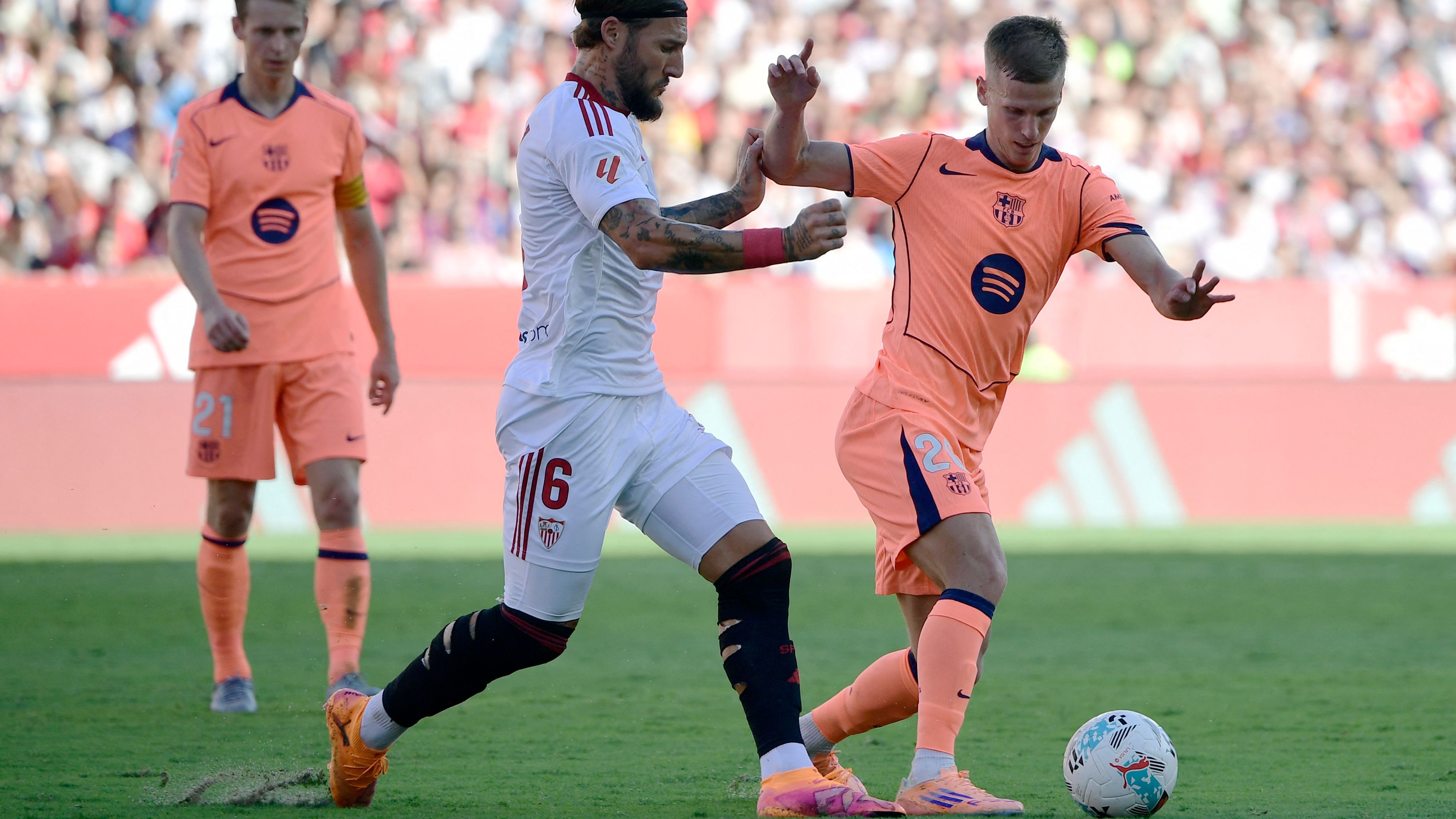 FBL-ESP-LIGA-SEVILLA-BARCELONA