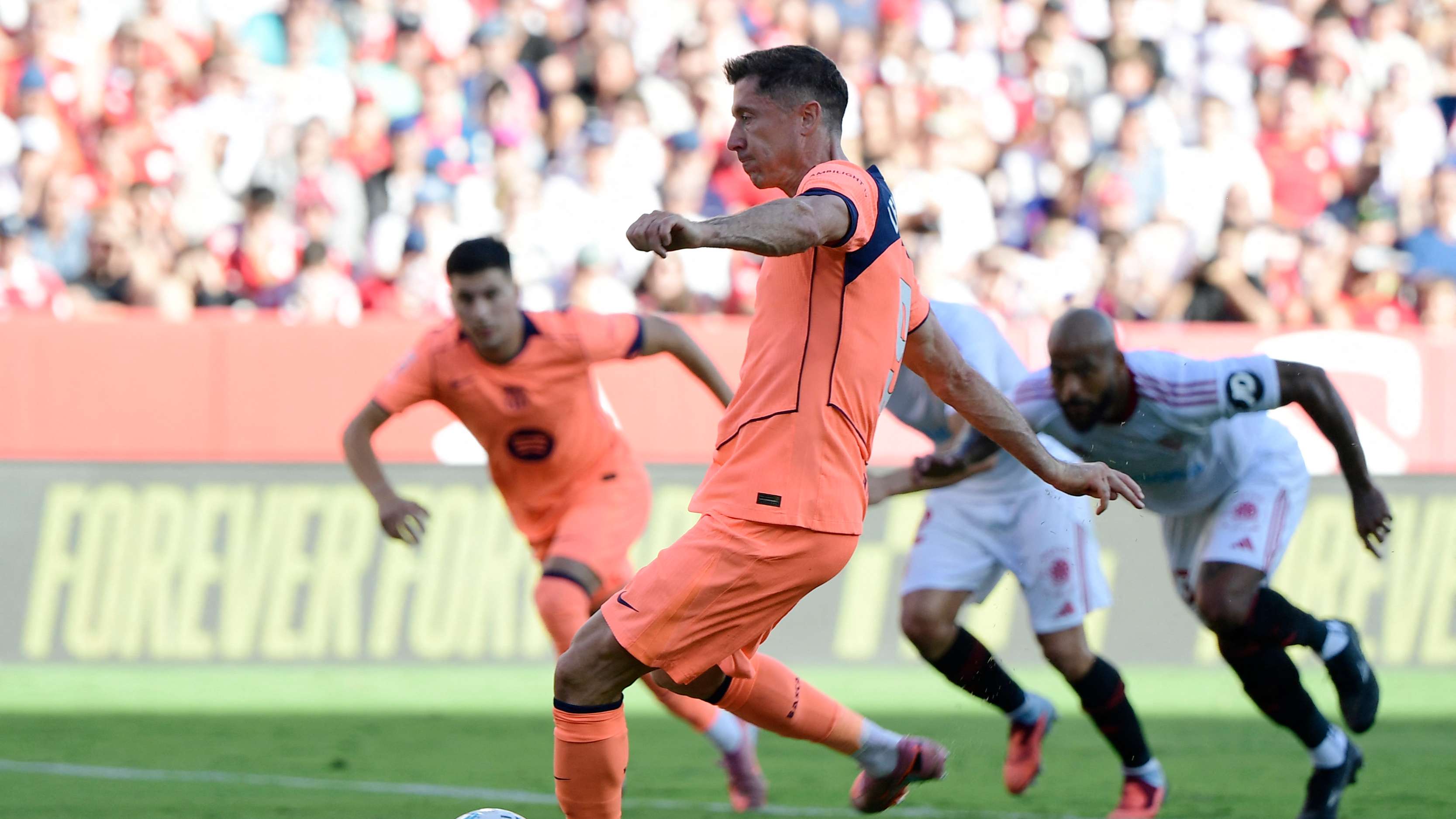 FBL-ESP-LIGA-SEVILLA-BARCELONA