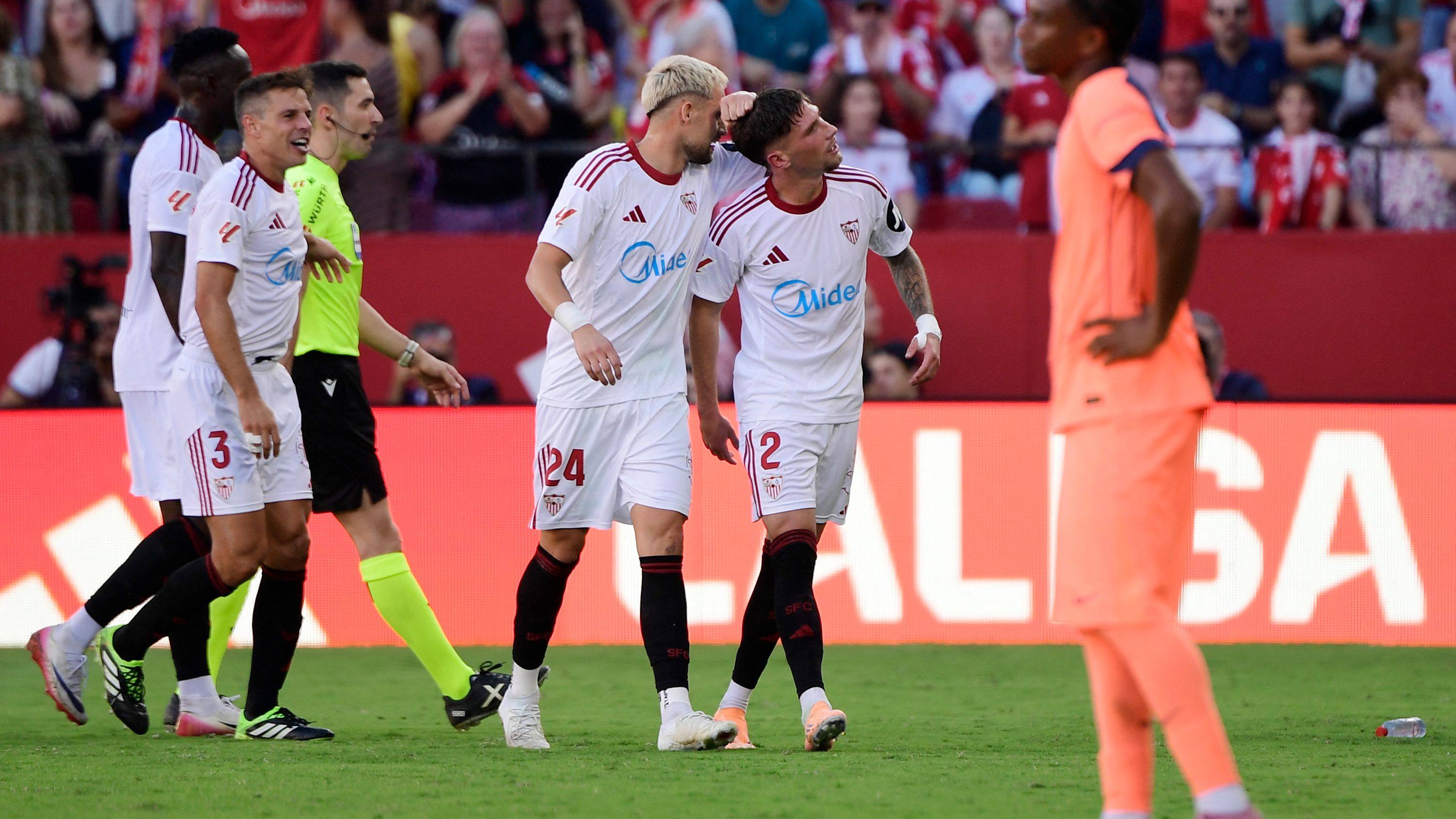 FBL-ESP-LIGA-SEVILLA-BARCELONA