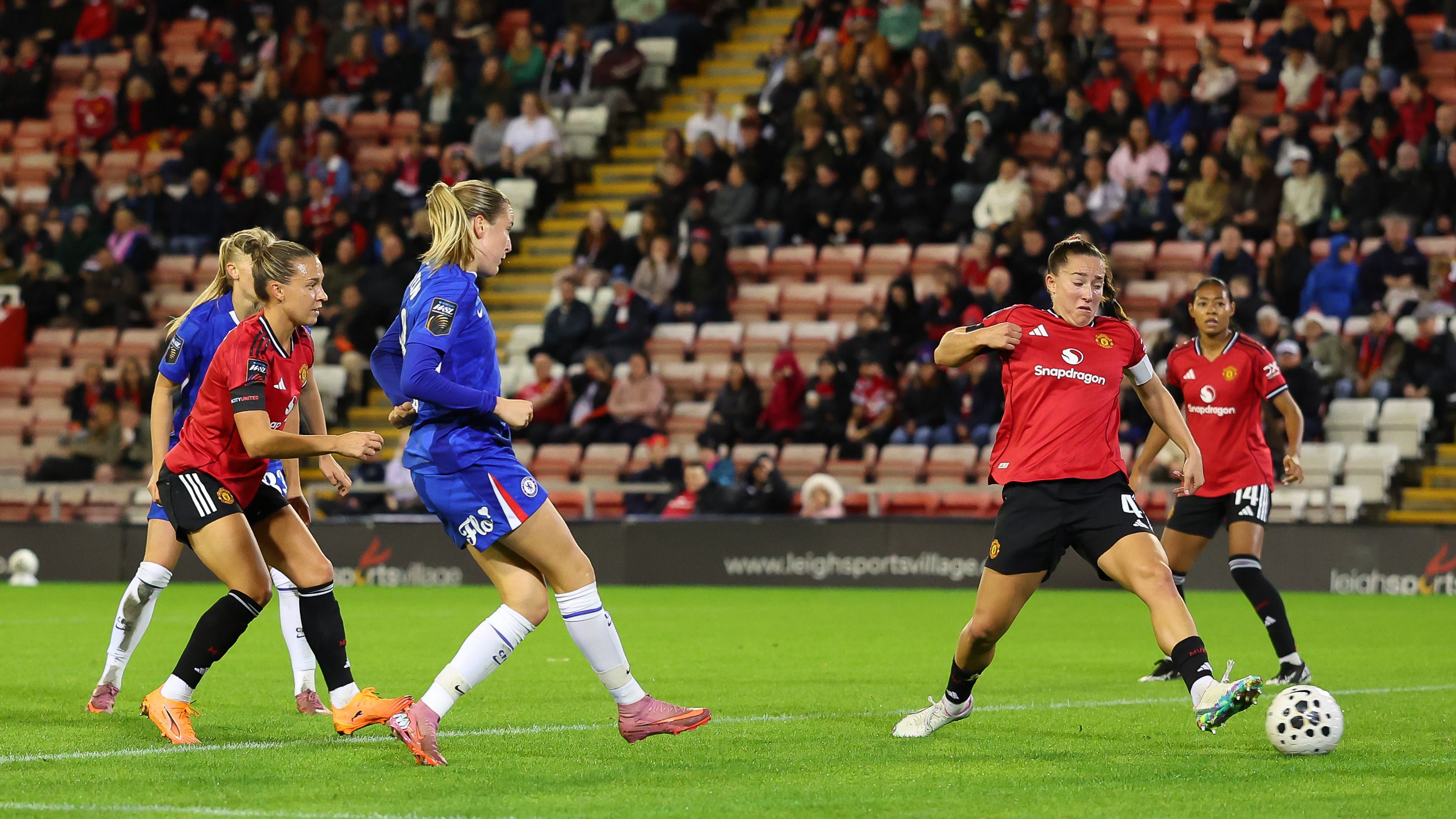 Manchester United v Chelsea FC - Barclays Women's Super League