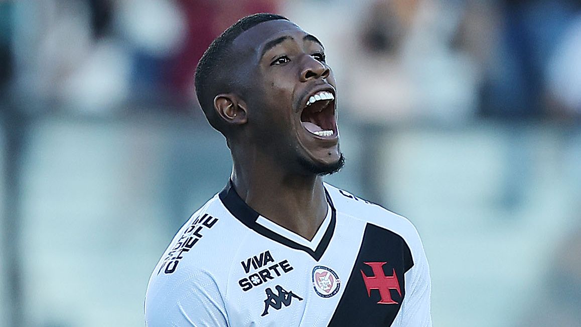 Vasco Da Gama v Vitoria - Brasileirao 2025